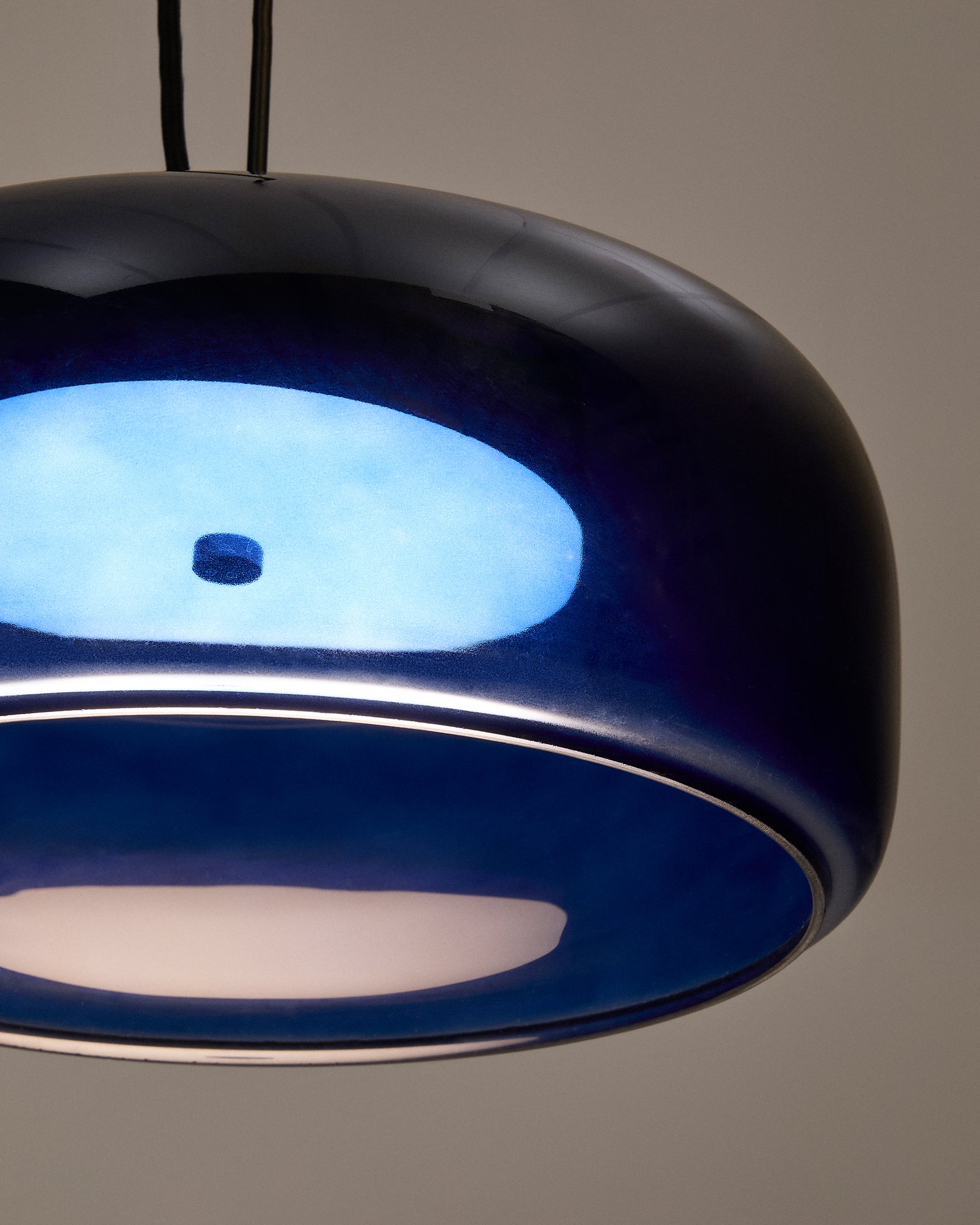 Reig blue glass ceiling lamp, Ø 38 cm - Detail