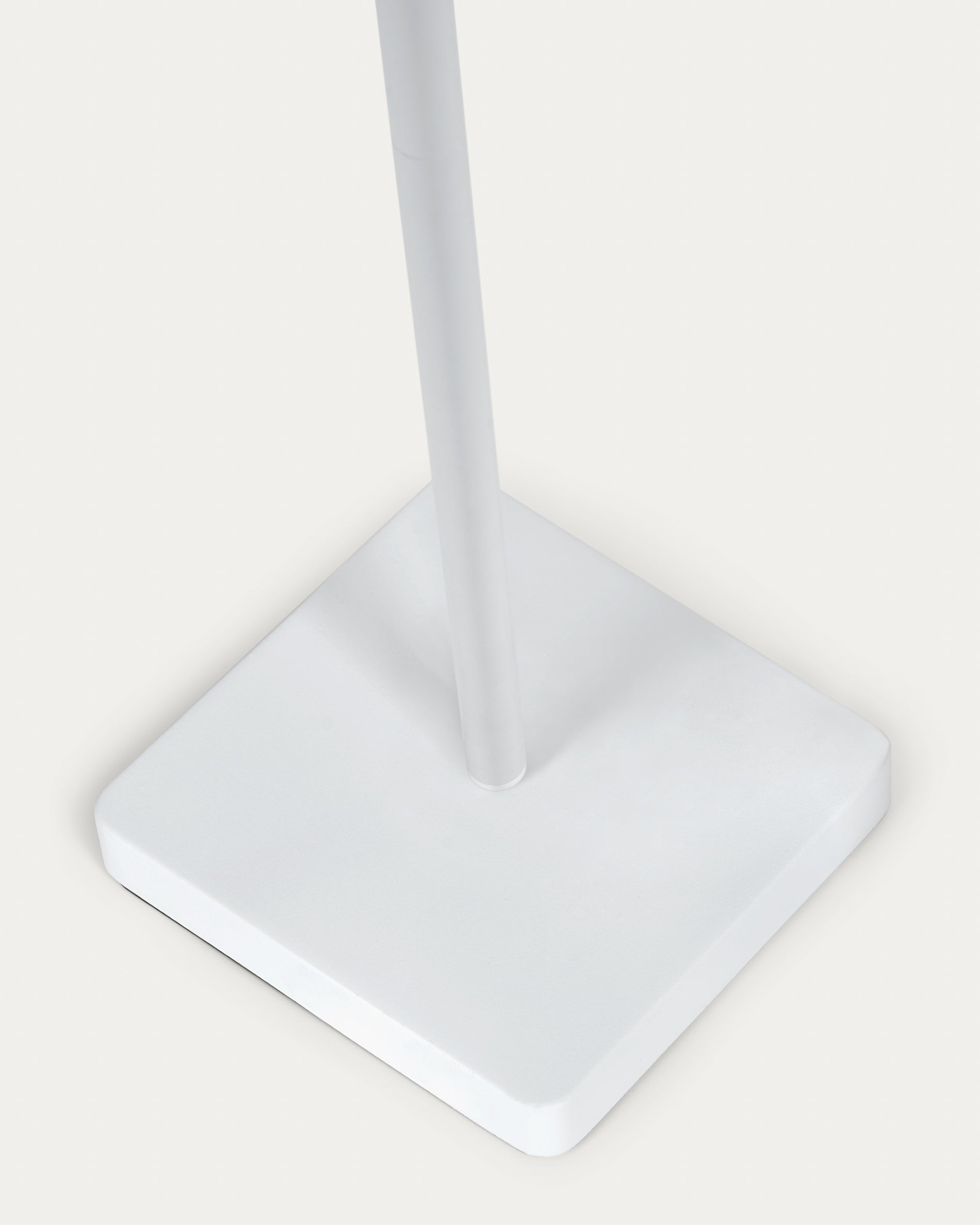 Dinesh outdoor solar floor lamp in grey steel 120 cm - Detail