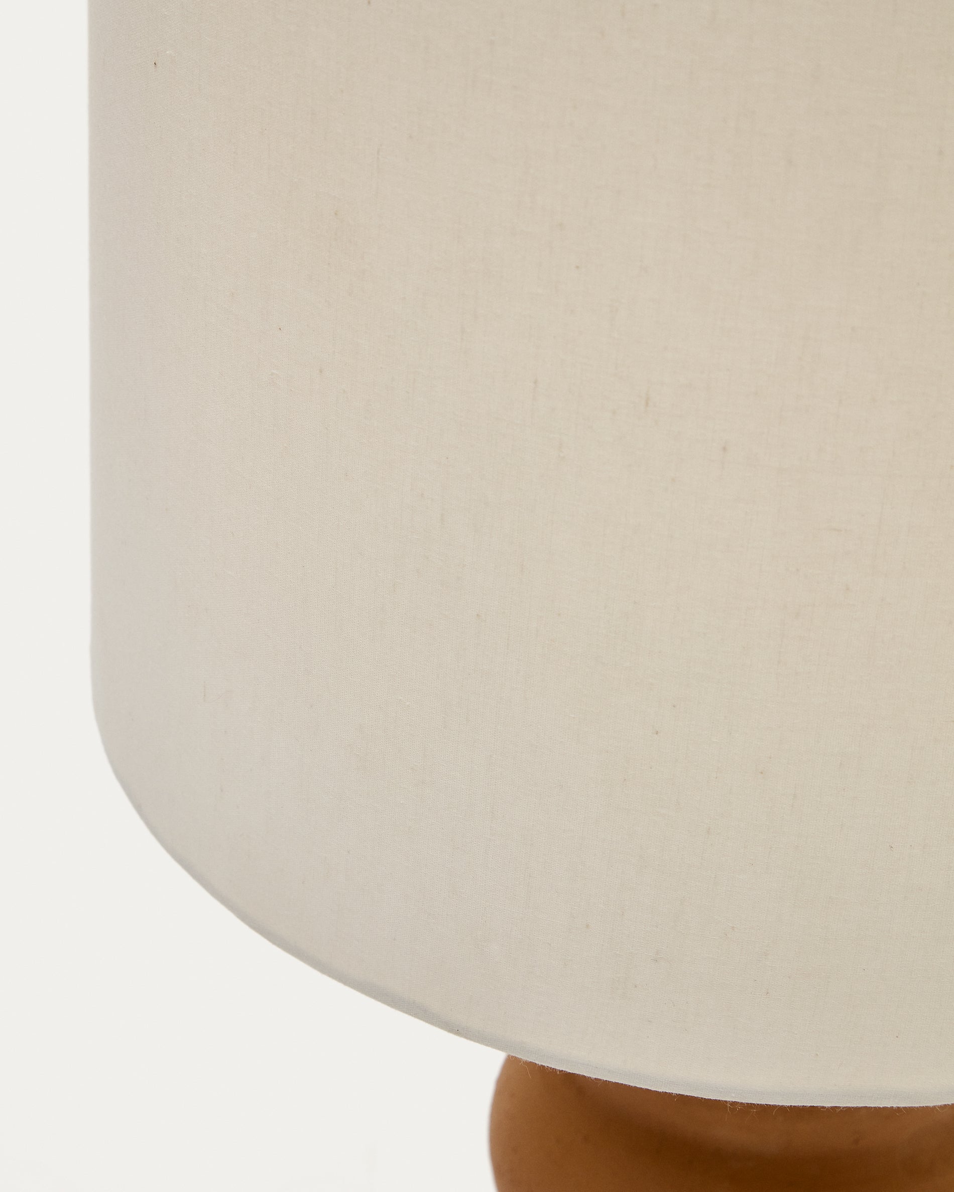 L0300053ADUKKK86_1D02