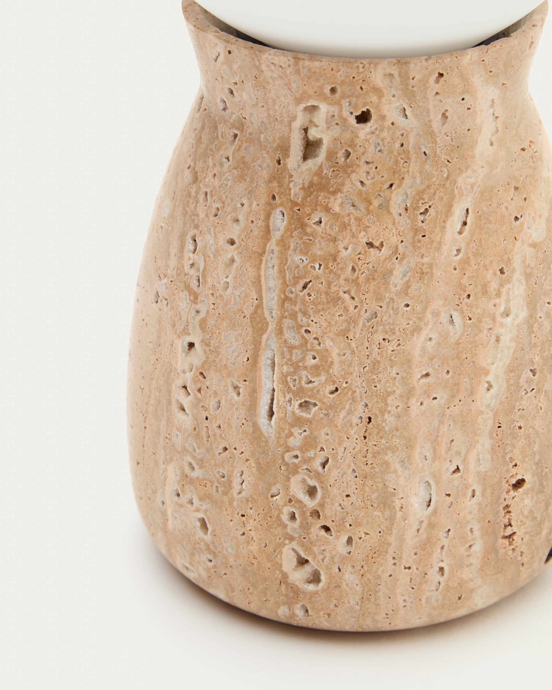 Okeni table lamp made of travertine and glass - Detail
