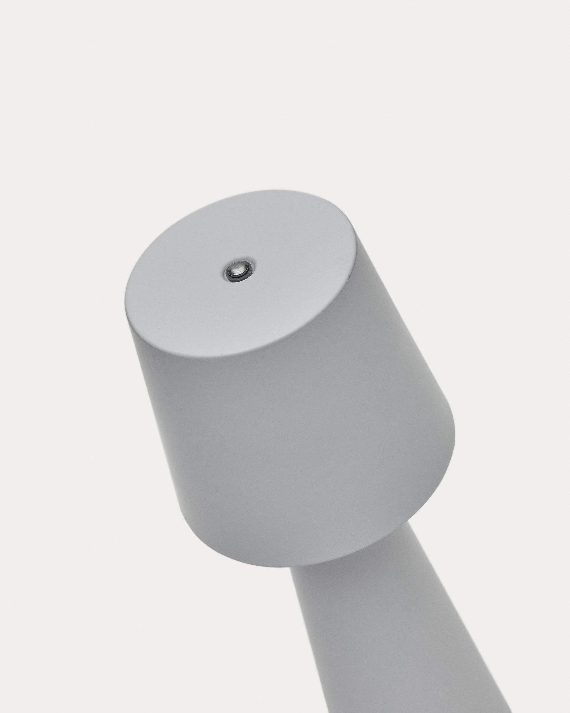 Arenys small outdoor metal table lamp in a grey painted finish - Detail