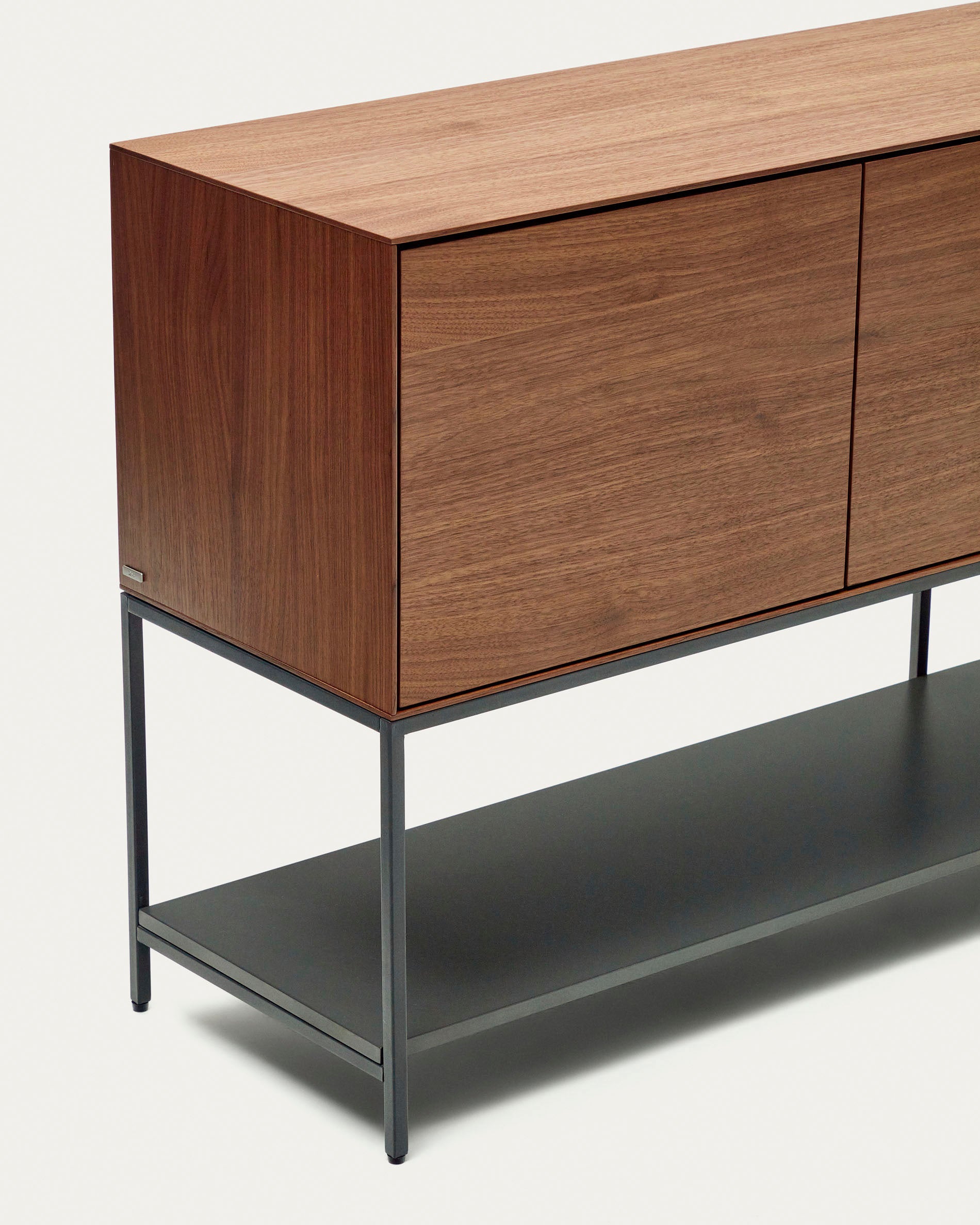 Vedrana 2 door sideboard in walnut veneer with steel legs, 97.5 x 80 cm - Detail