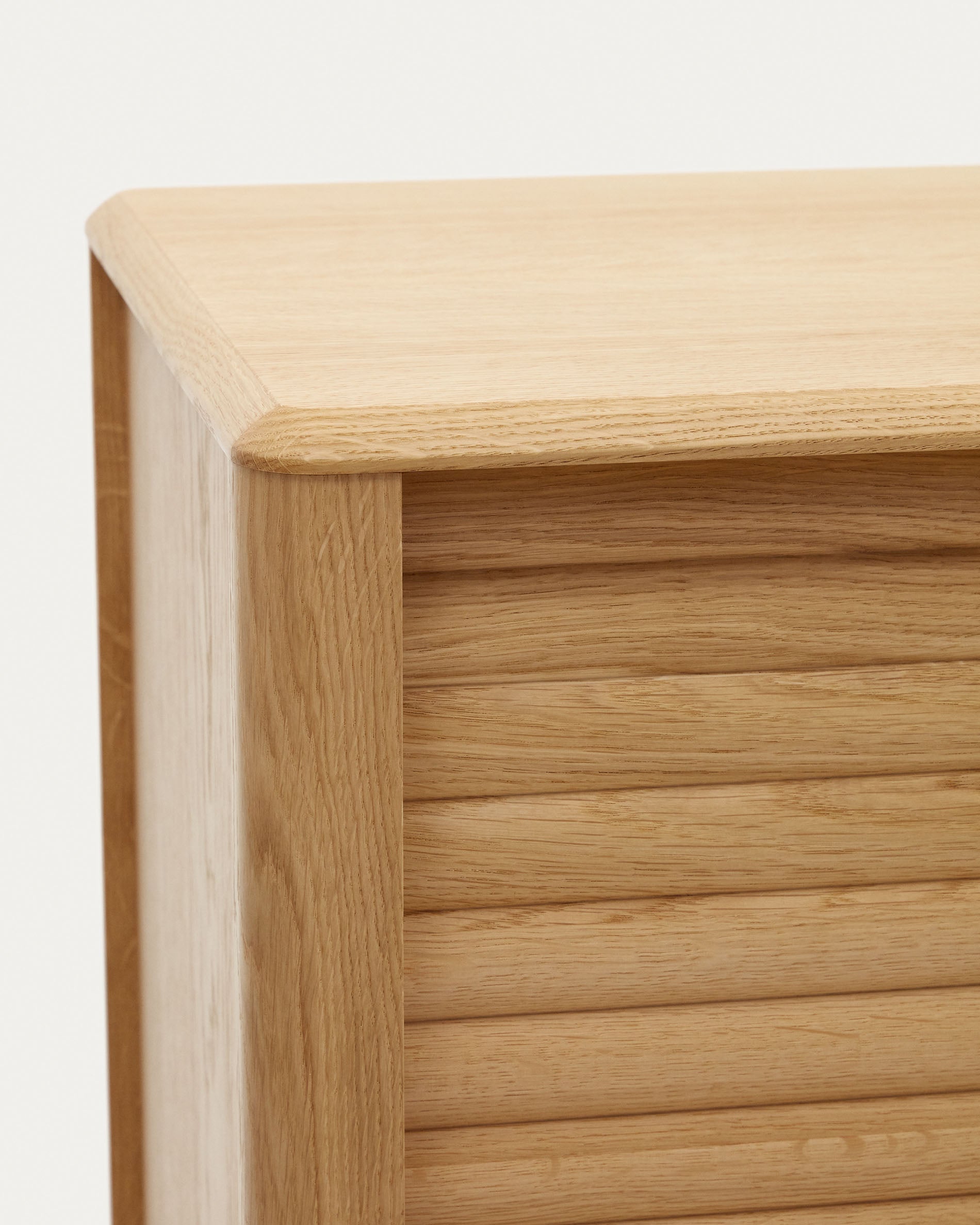 Lenon sideboard with 1 door and 3 drawers, made from oak wood and veneer, 105 x 85 cm FSC MIX Credit - Detail