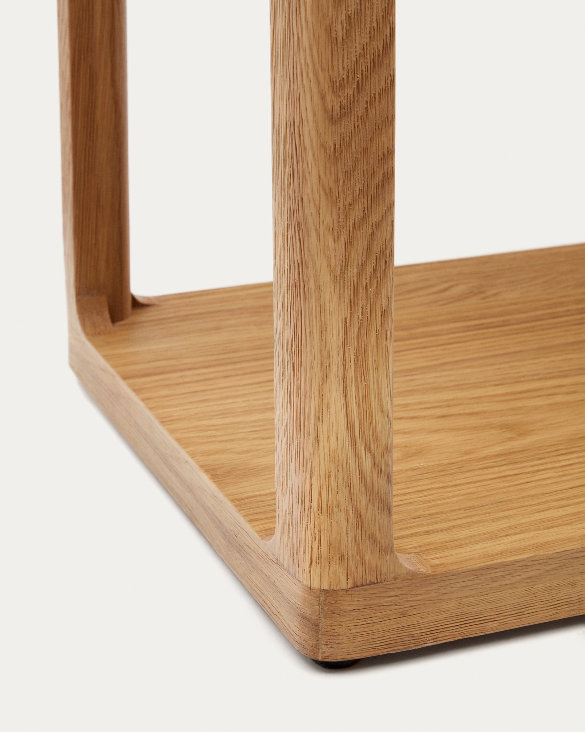 Maymai shelf with solid oak structure 90 x 193 cm - Detail