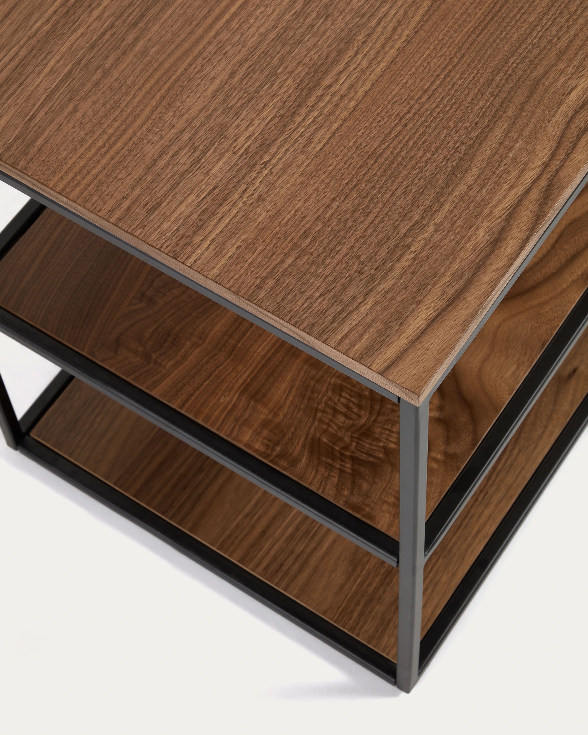 Yoana TV stand with a walnut veneer and painted black metal structure, 160 x 40 cm - Detail