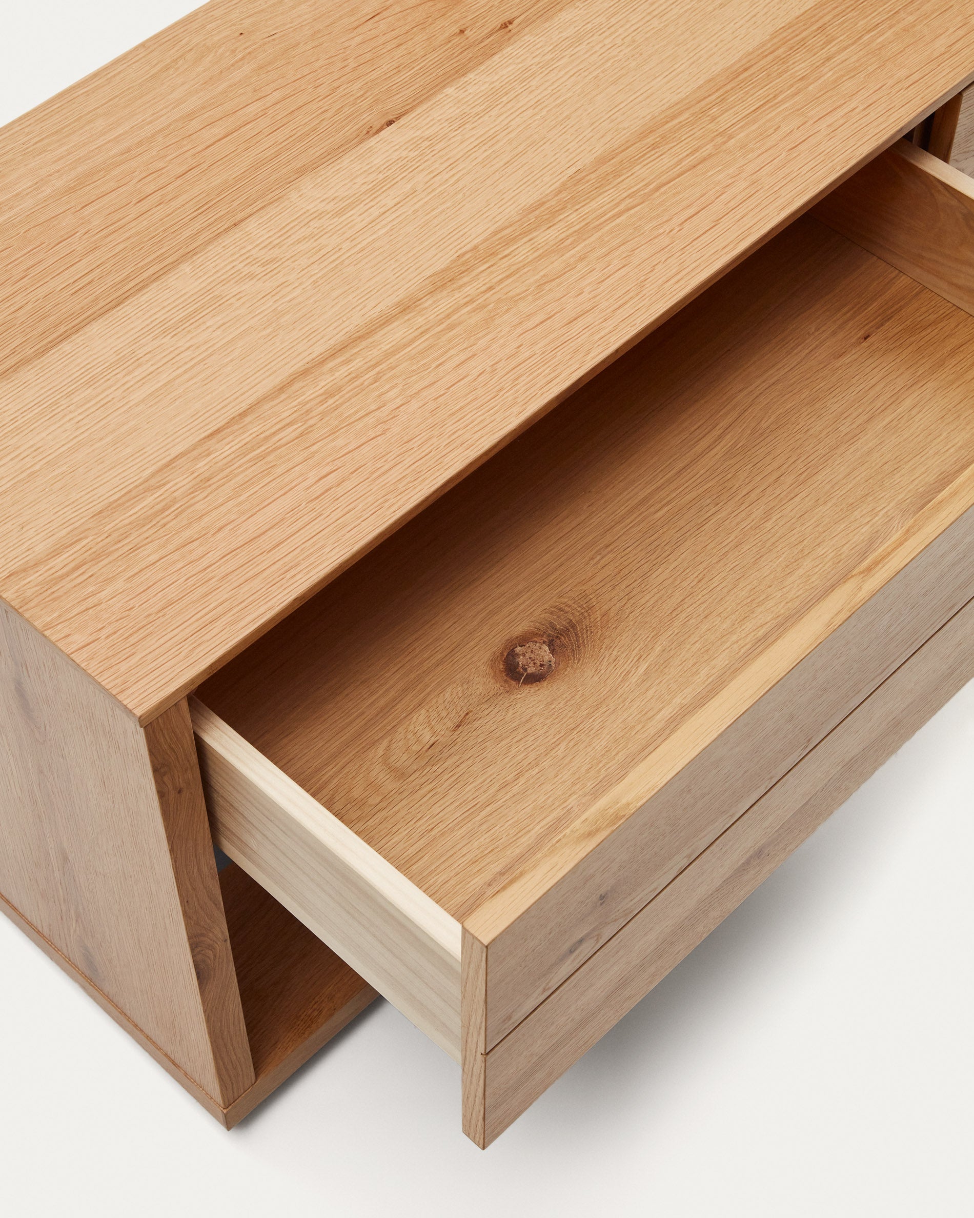 Alguema TV stand with 3 drawers in oak veneer with natural finish, 200 x 51 cm - Detail