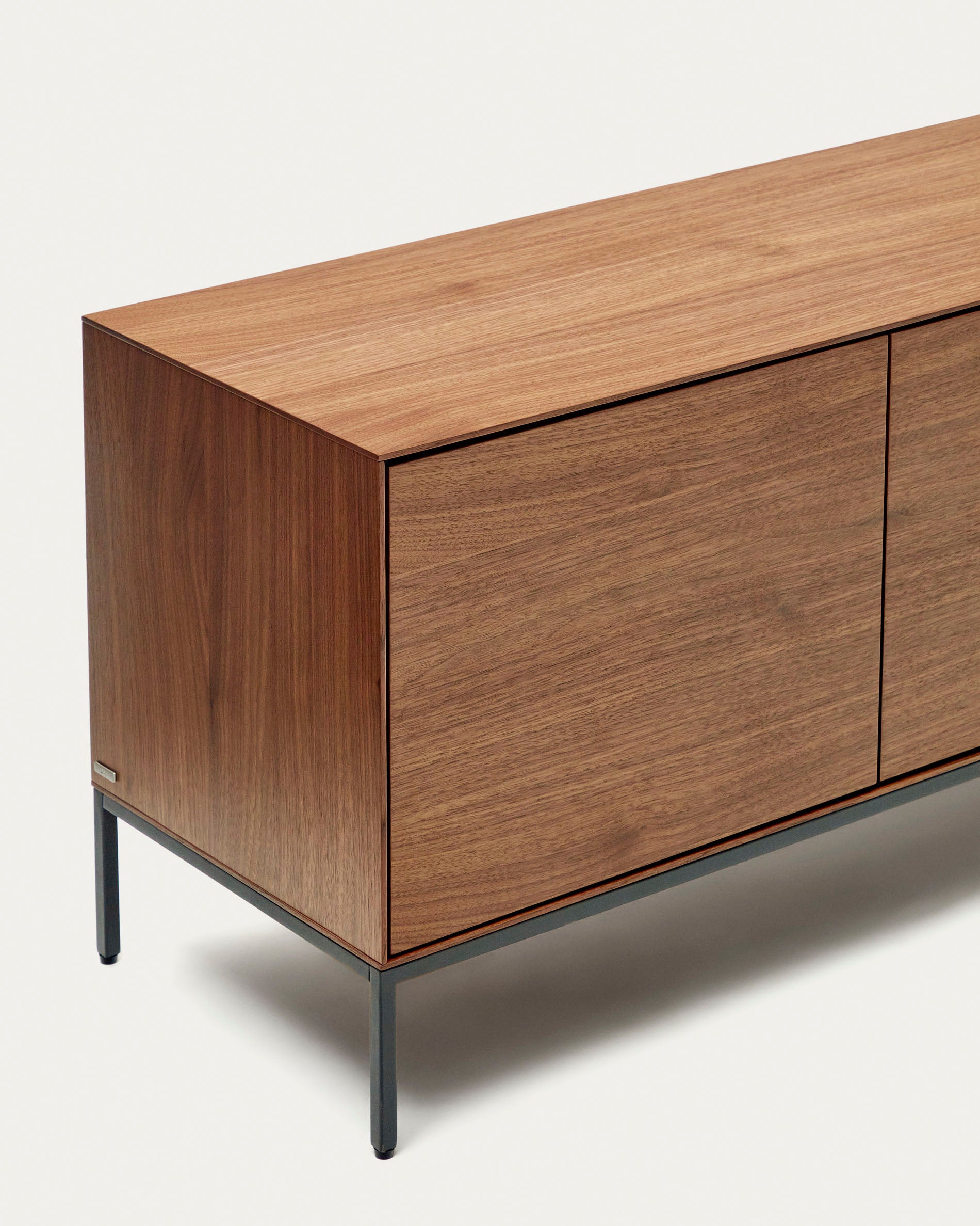 Vedrana 3-door TV stand in walnut veneer with black steel legs, 195 x 55 cm - Detail