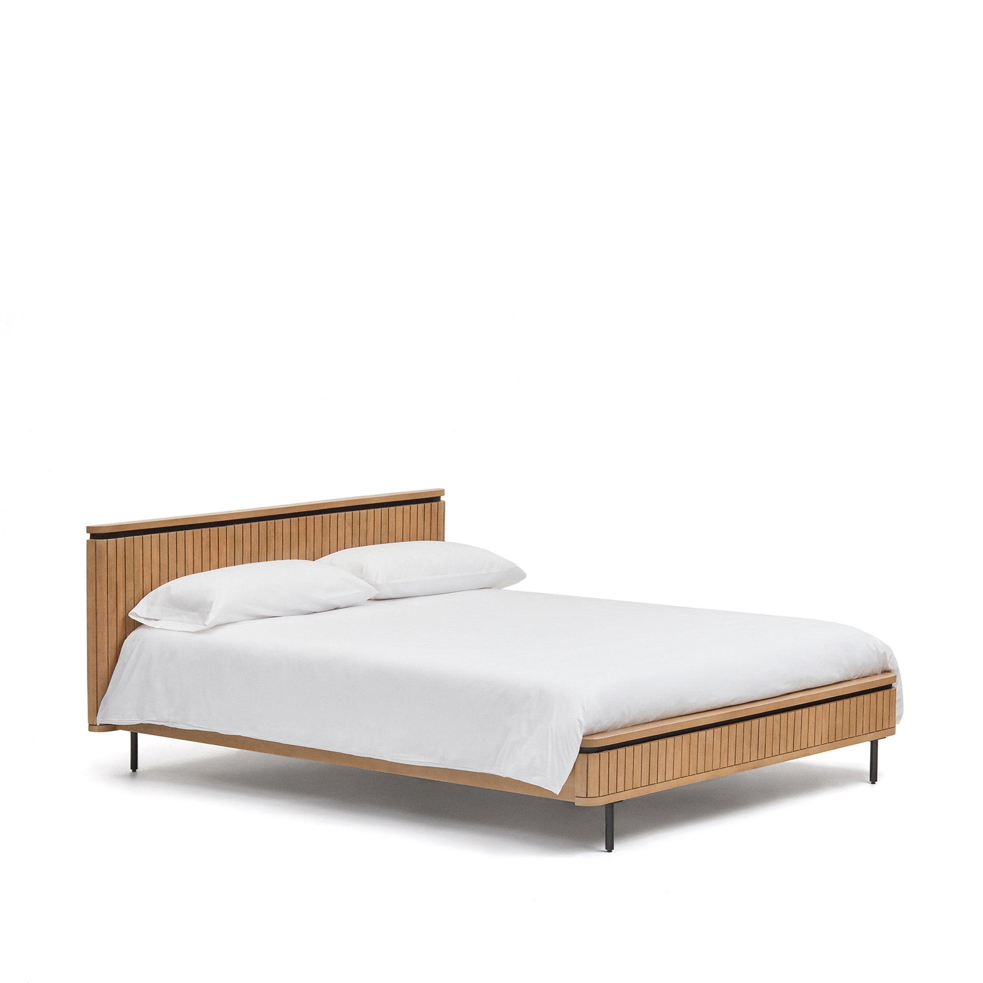 Licia bed made from solid mango wood and black painted metal, for a 160 x 200 cm mattress - Product Image