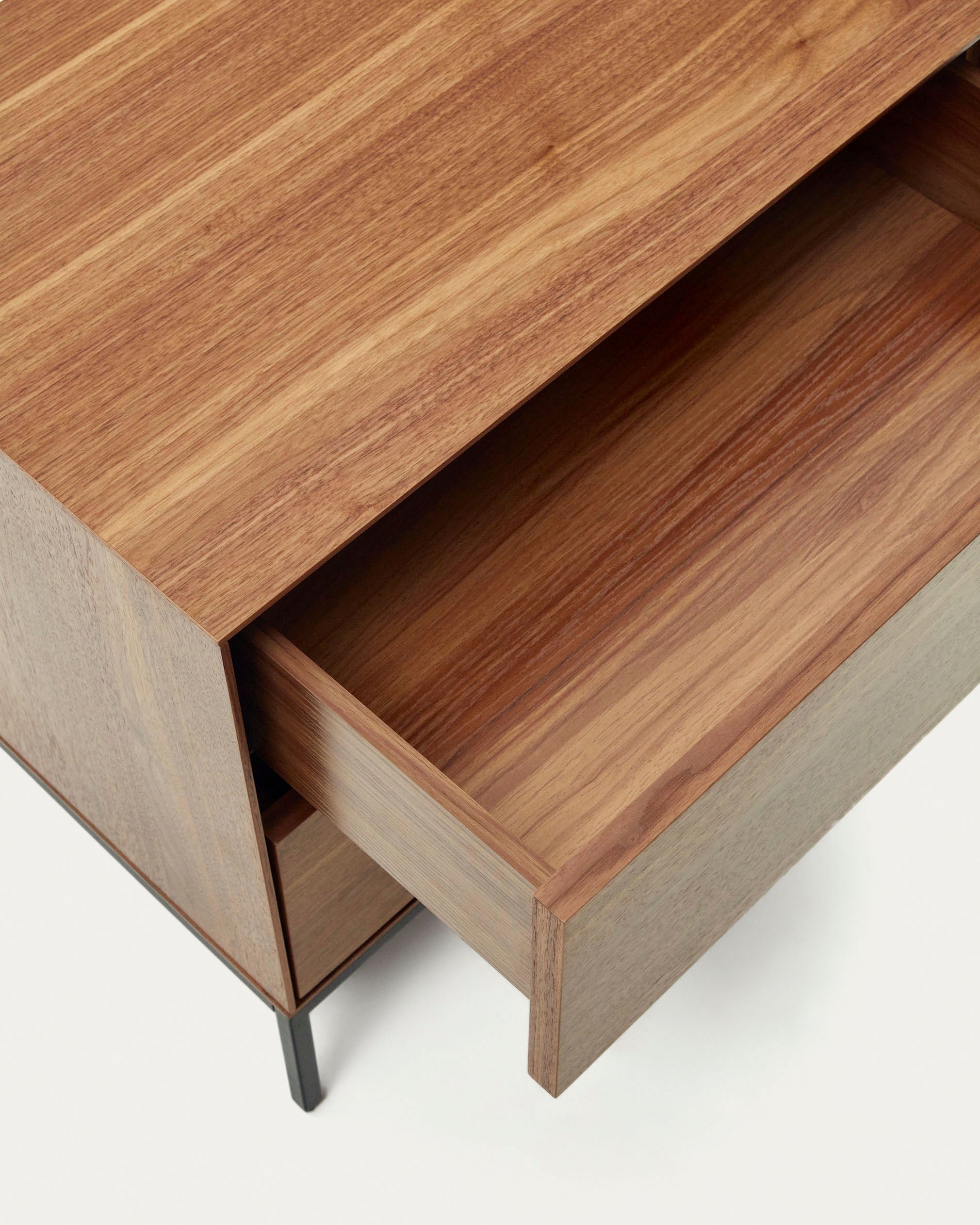 Vedrana bedside table, 2 walnut veneer drawers, and black steel legs, 60 x 55 cm - Detail