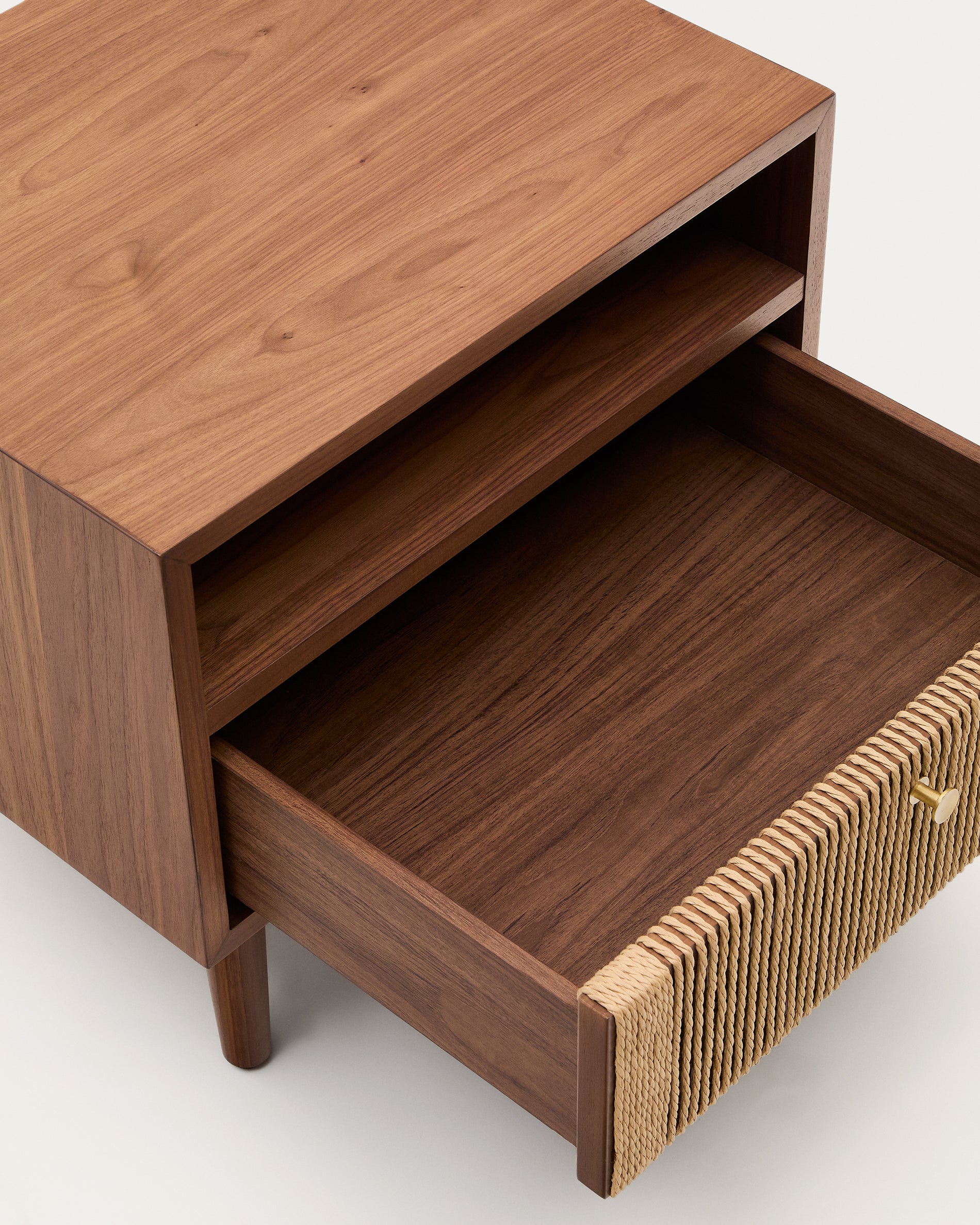 Elan bedside table in veneer and solid walnut with cord 51x45cm FSC Mix Credit - Detail
