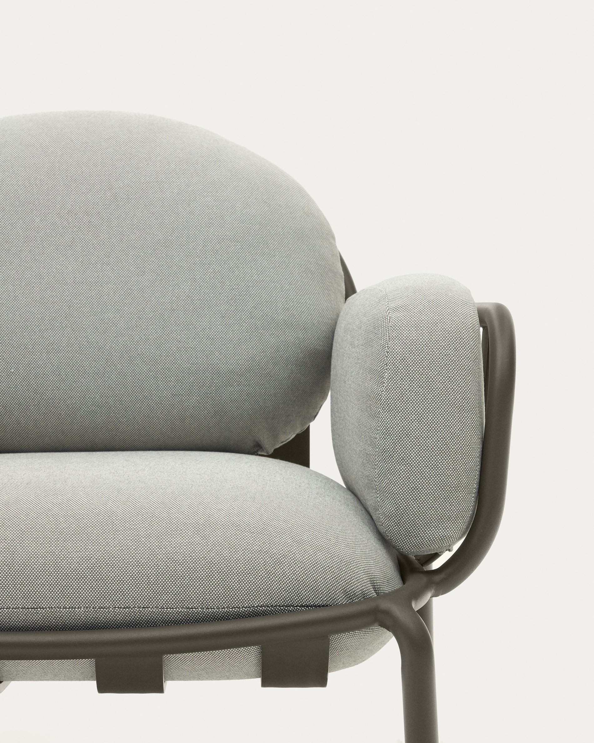 Joncols outdoor armchair with grey upholstery and aluminium with green painted finish - Detail