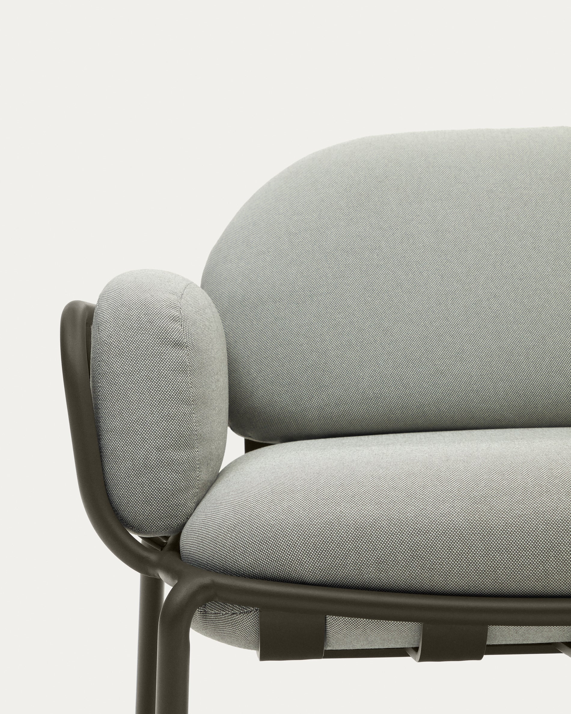 Joncols outdoor 3-seater sofa with grey upholstery and aluminium with green painted finish 225cm - Detail