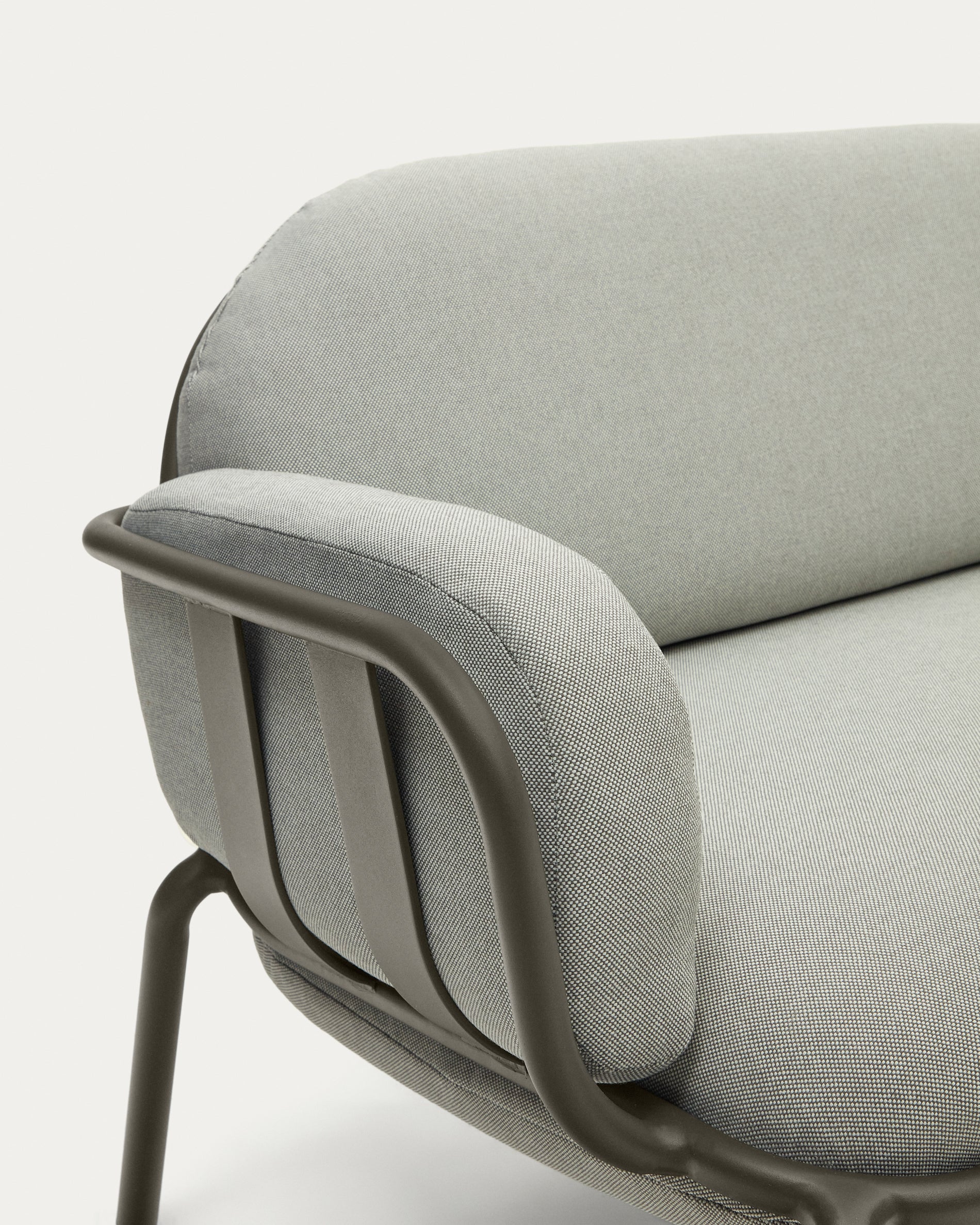 Joncols outdoor 3-seater sofa with grey upholstery and aluminium with green painted finish 225cm - Detail