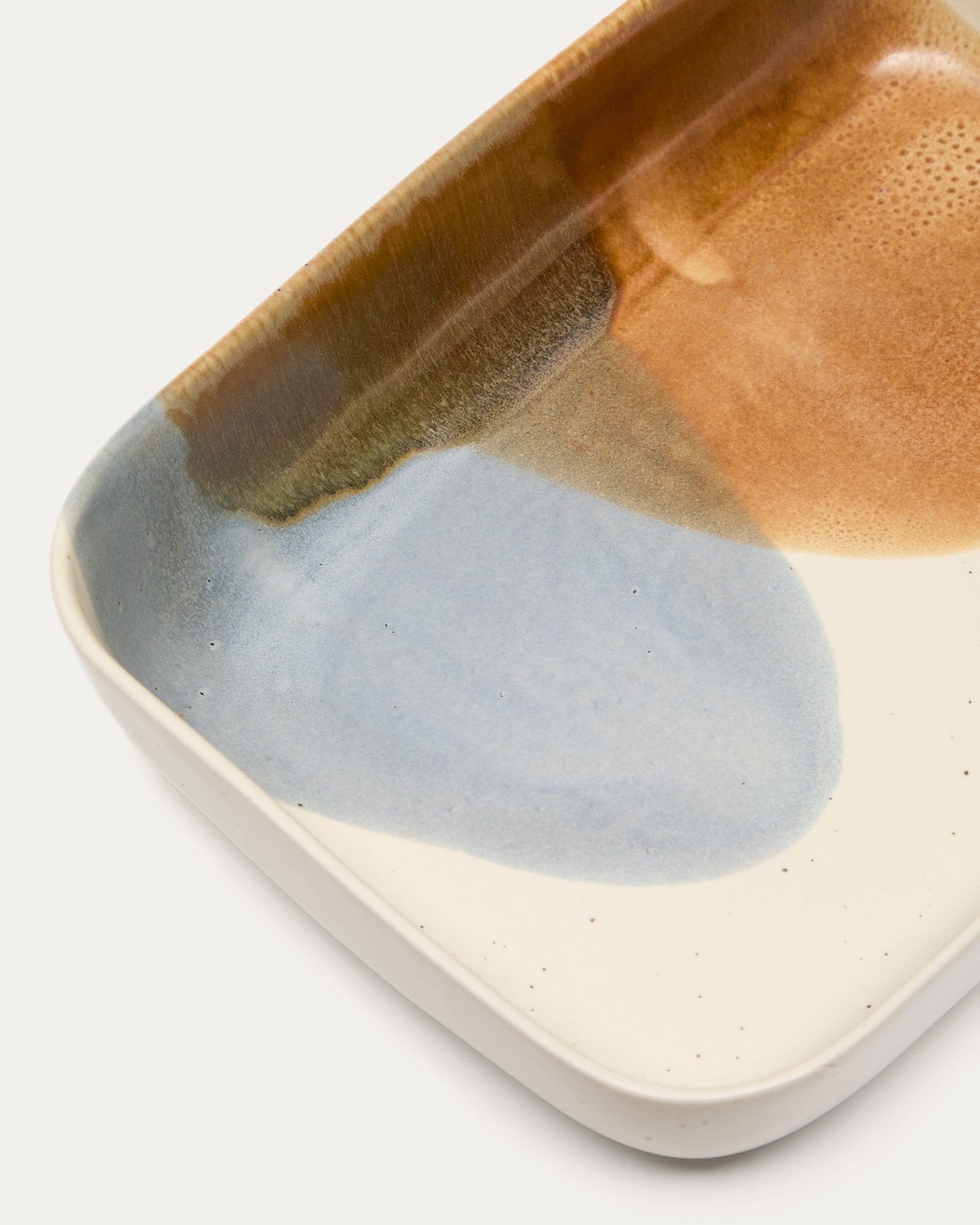 Large multicoloured ceramic Miglo oven dish - Detail
