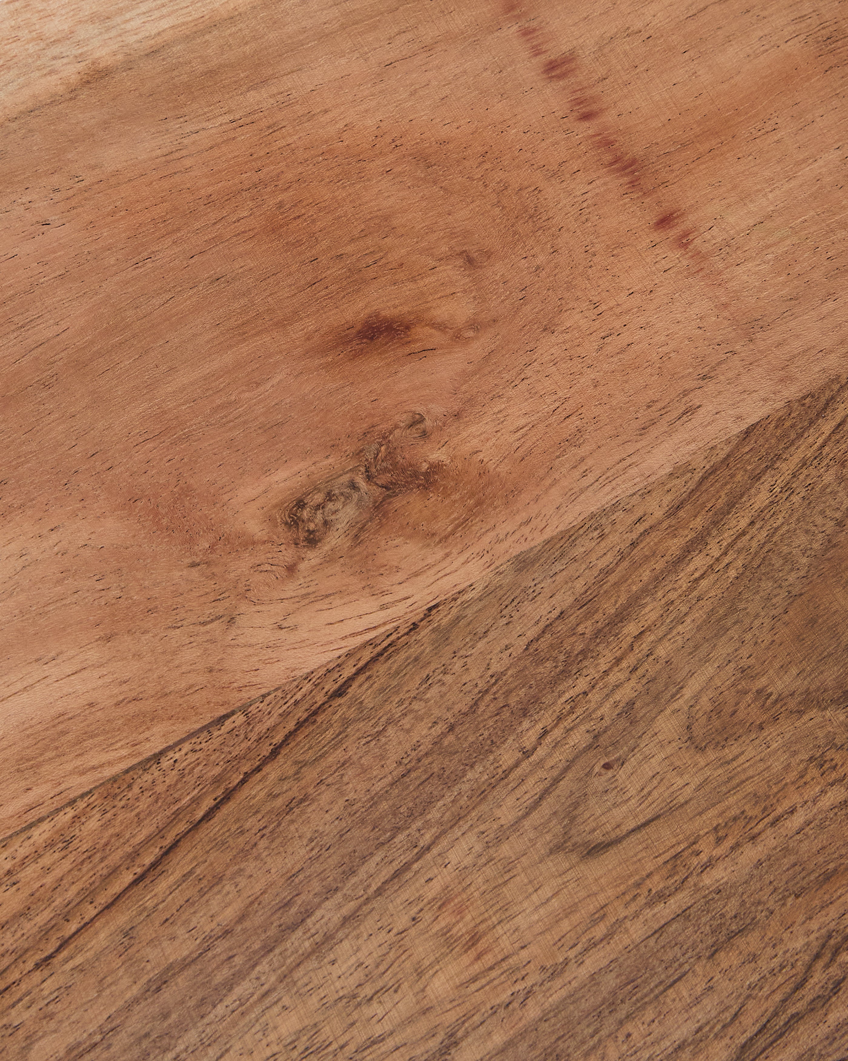 Vira serving board in acacia wood and black metal - Detail