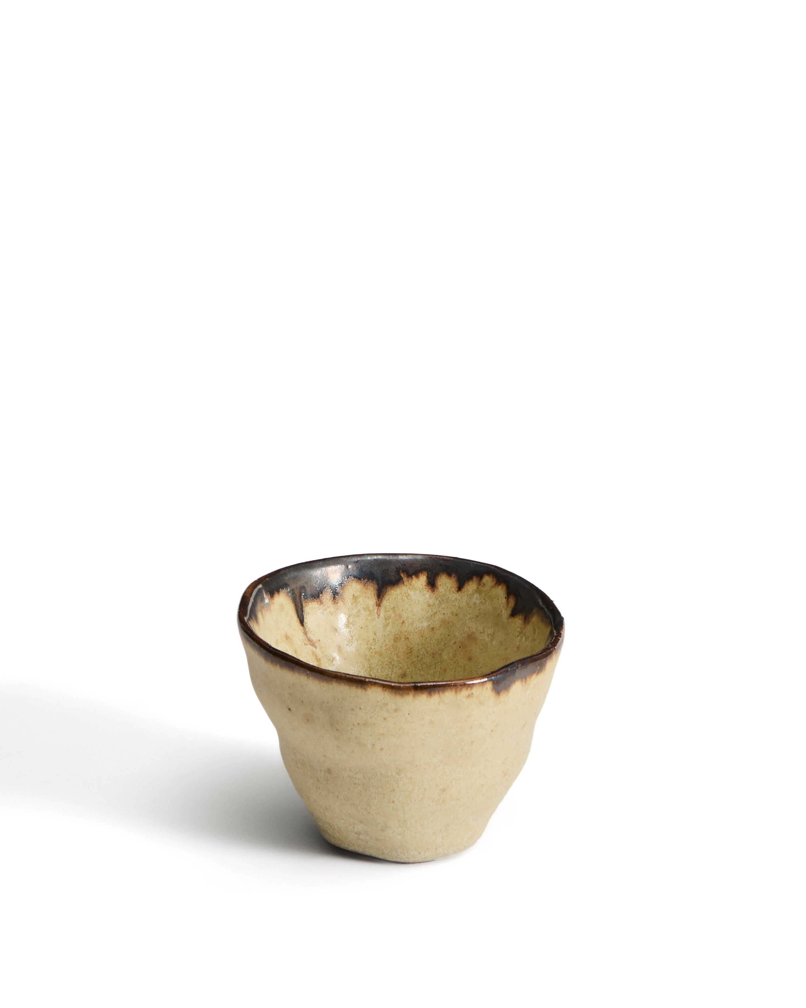 Abela ceramic mug in brown - Product Image