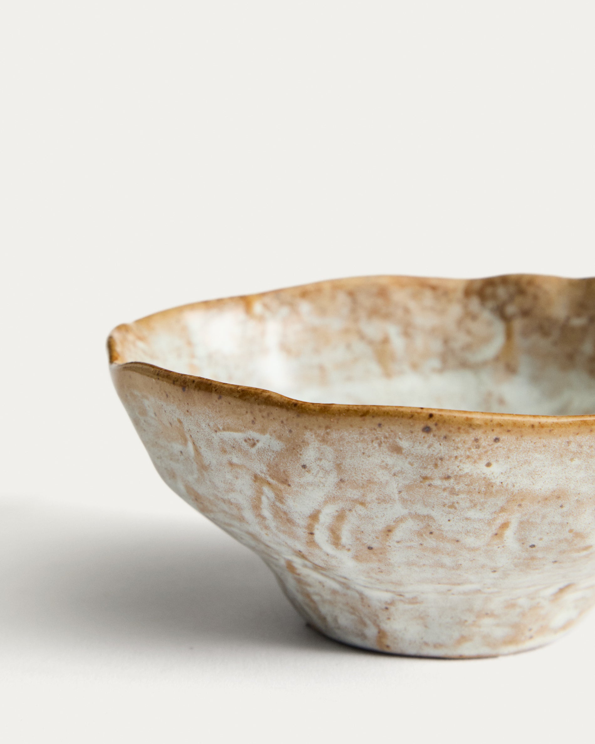 Alenia grey ceramic bowl - Detail