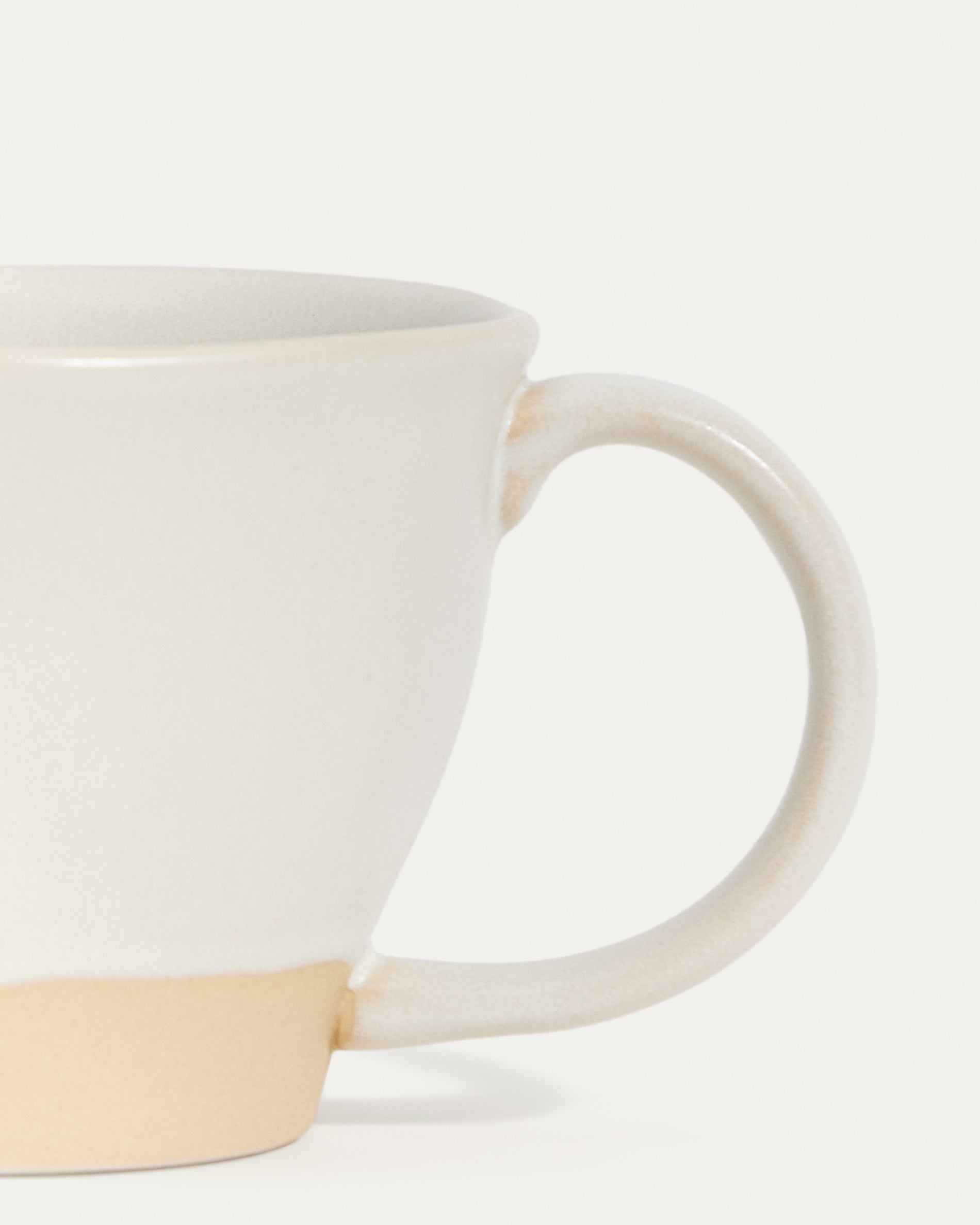 Beige Azir large ceramic mug - Detail