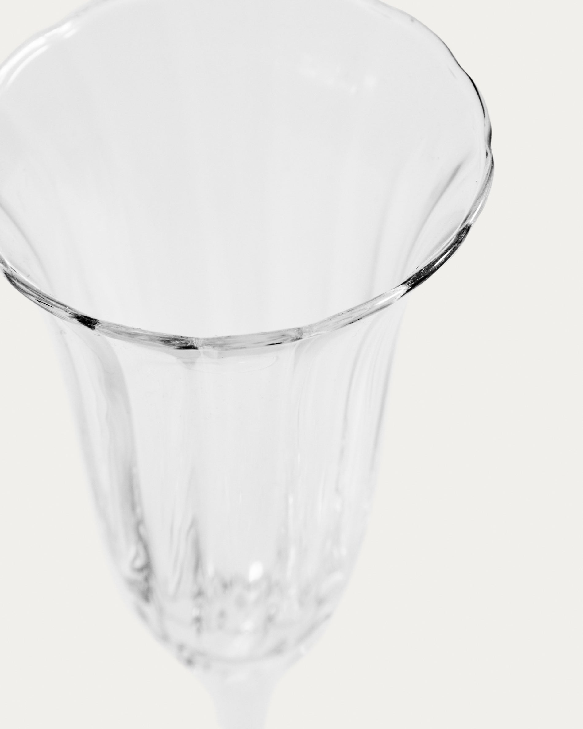 R00507CR07_1D02