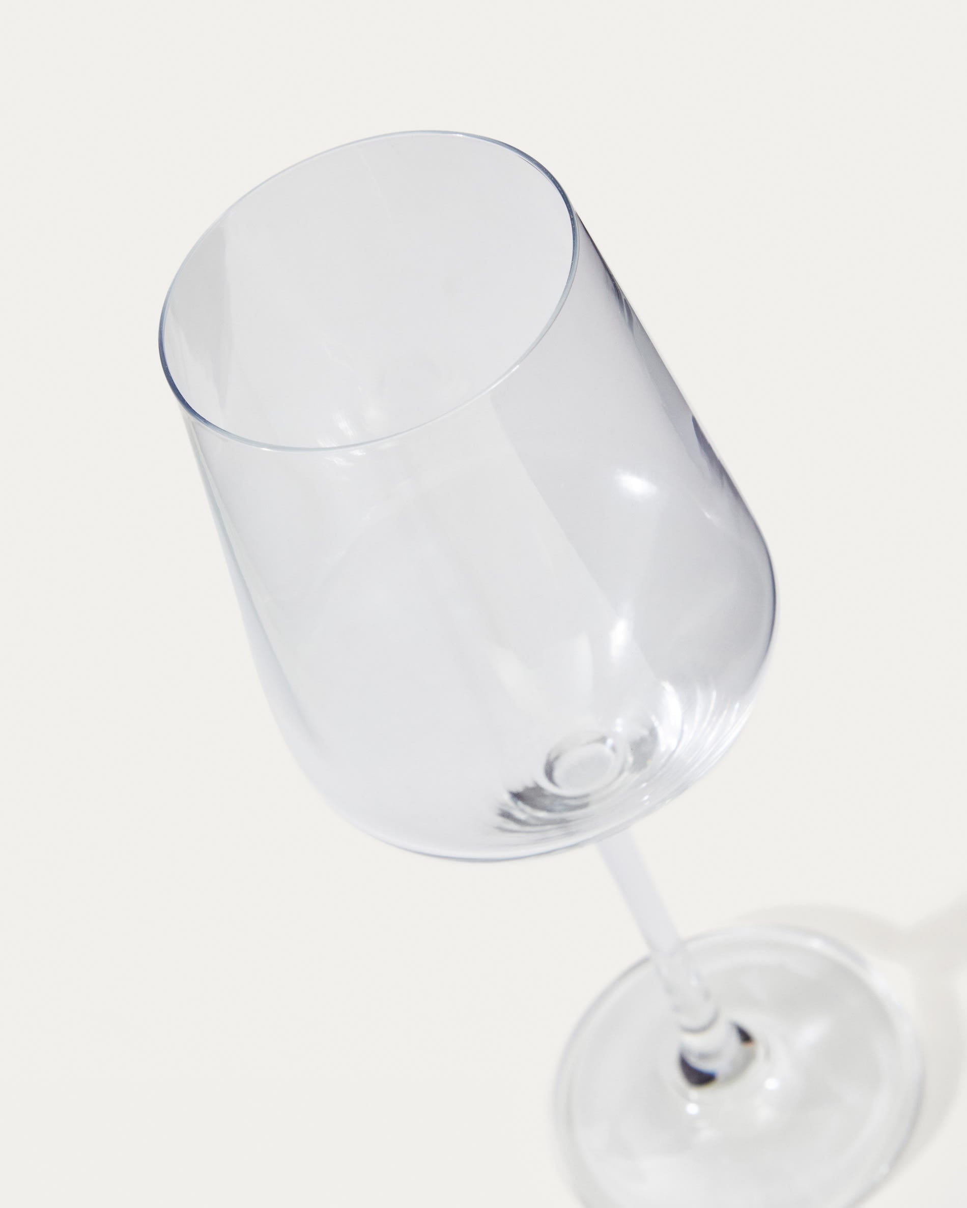 Kiro átlátszó borospohár, 43 cl