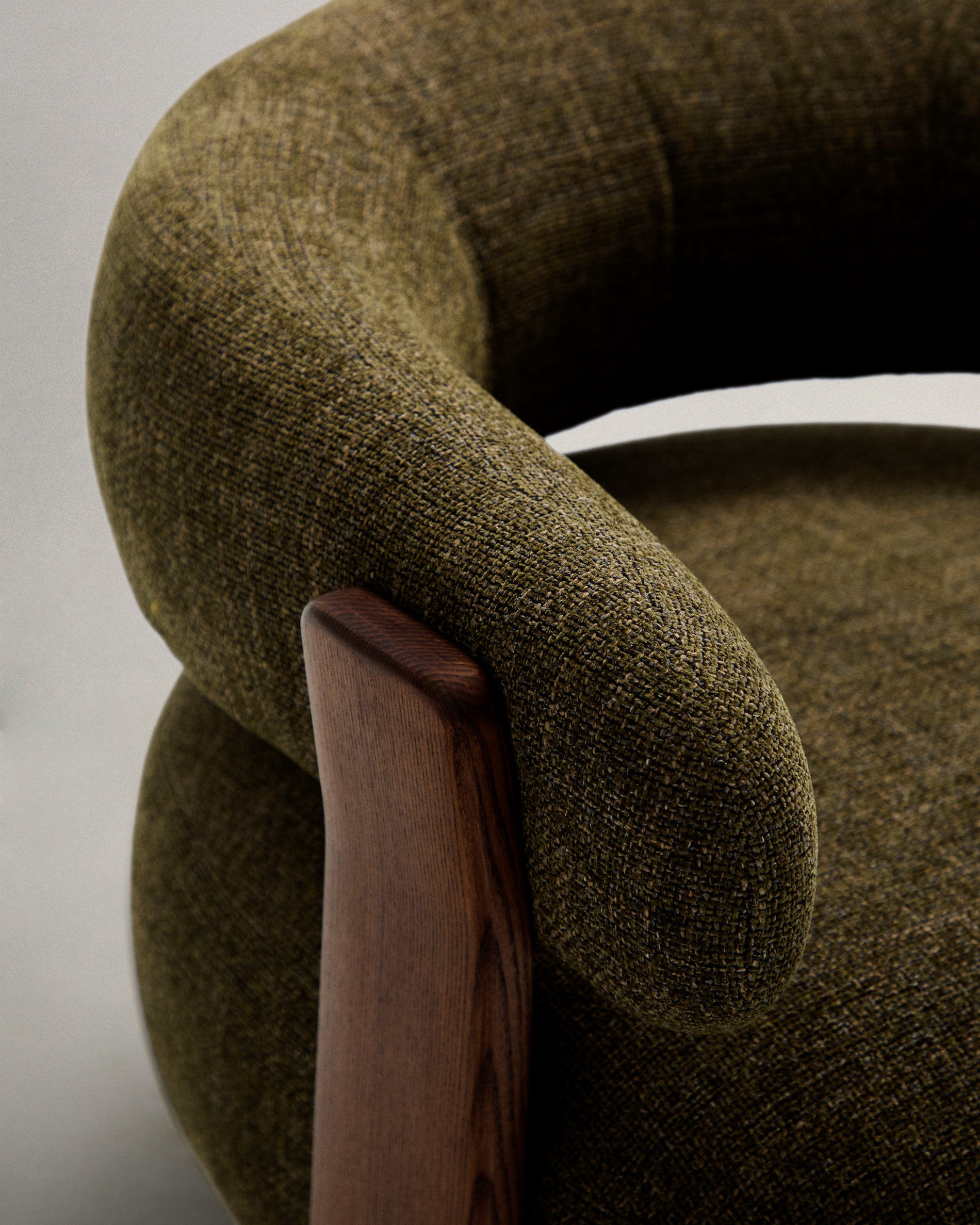 Granite green chenille armchair with solid ash wood legs in a walnut finish FSC 100% - Detail