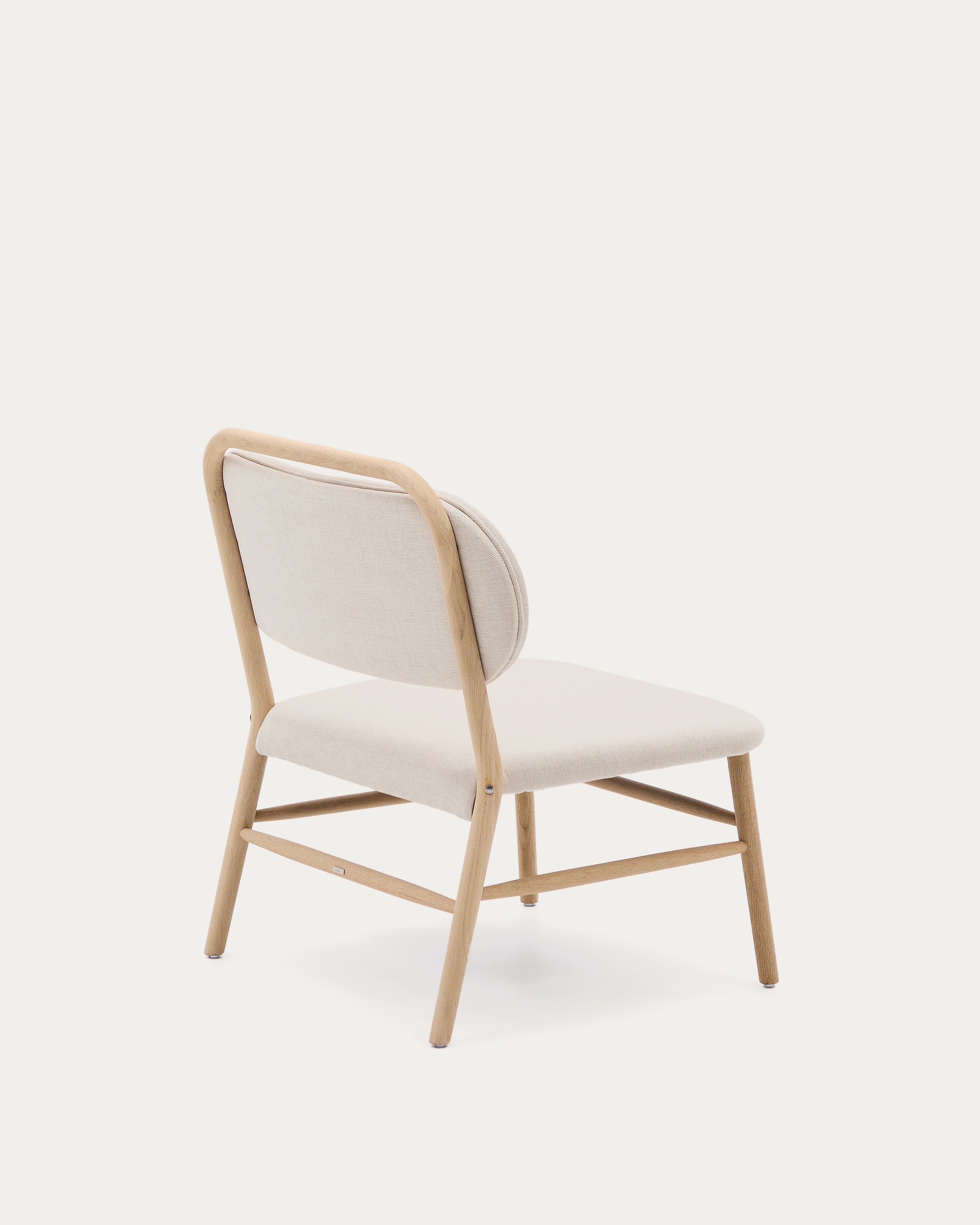 Helda armchair in beige chenille and FSC Mix Credit solid oak wood - Product View