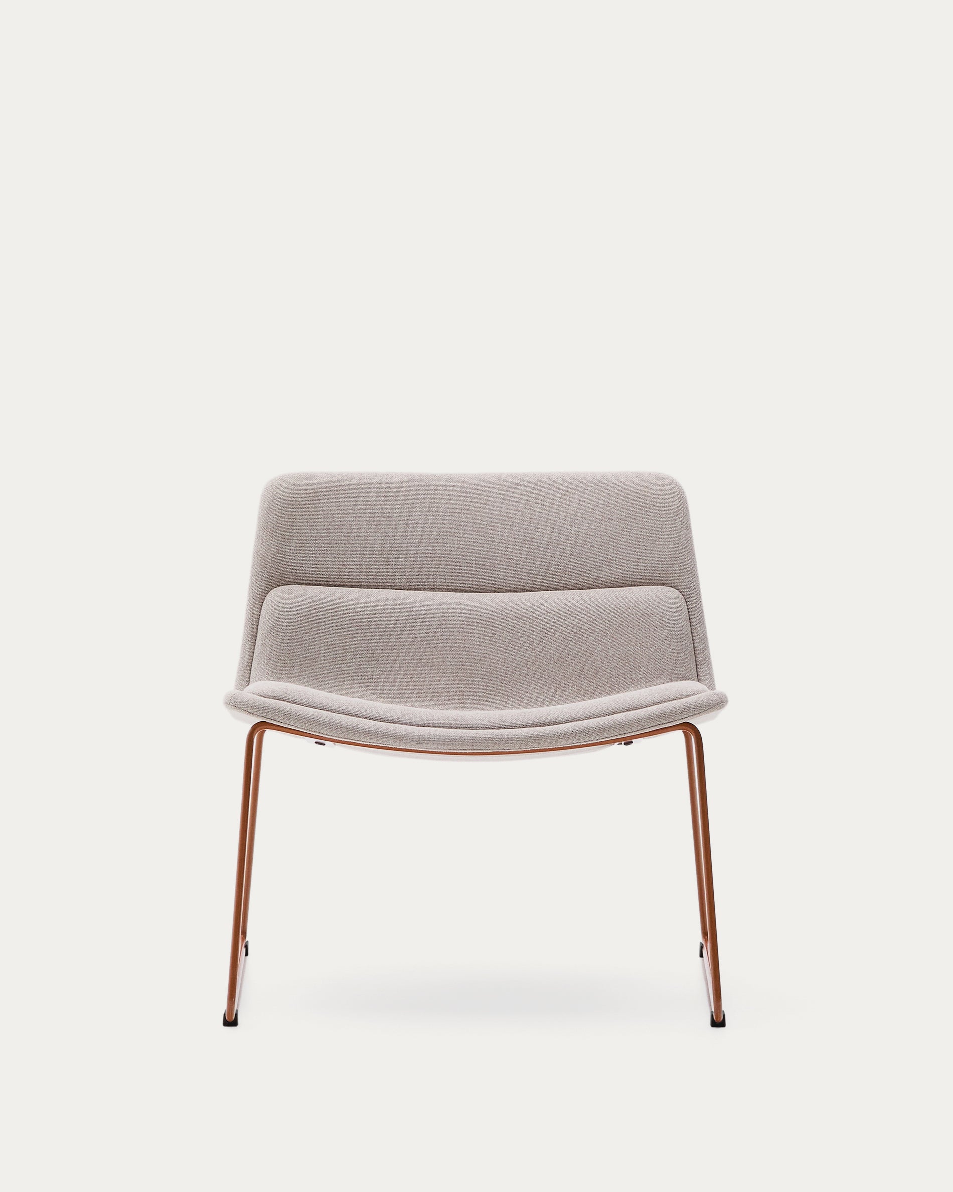 Zahara beige armchair with steel legs and FSC 100% terracotta finish - Product View