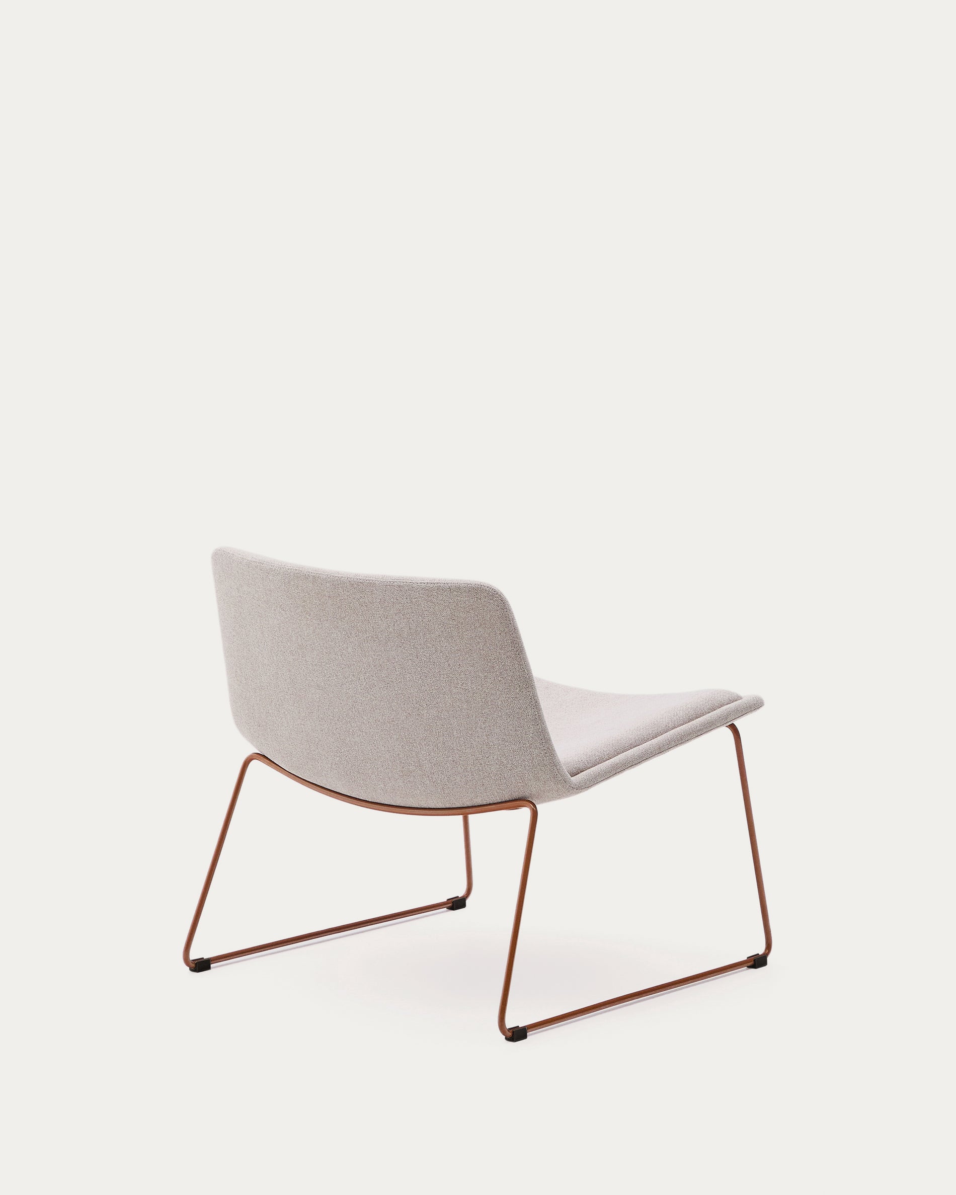 Zahara beige armchair with steel legs and FSC 100% terracotta finish - Product View
