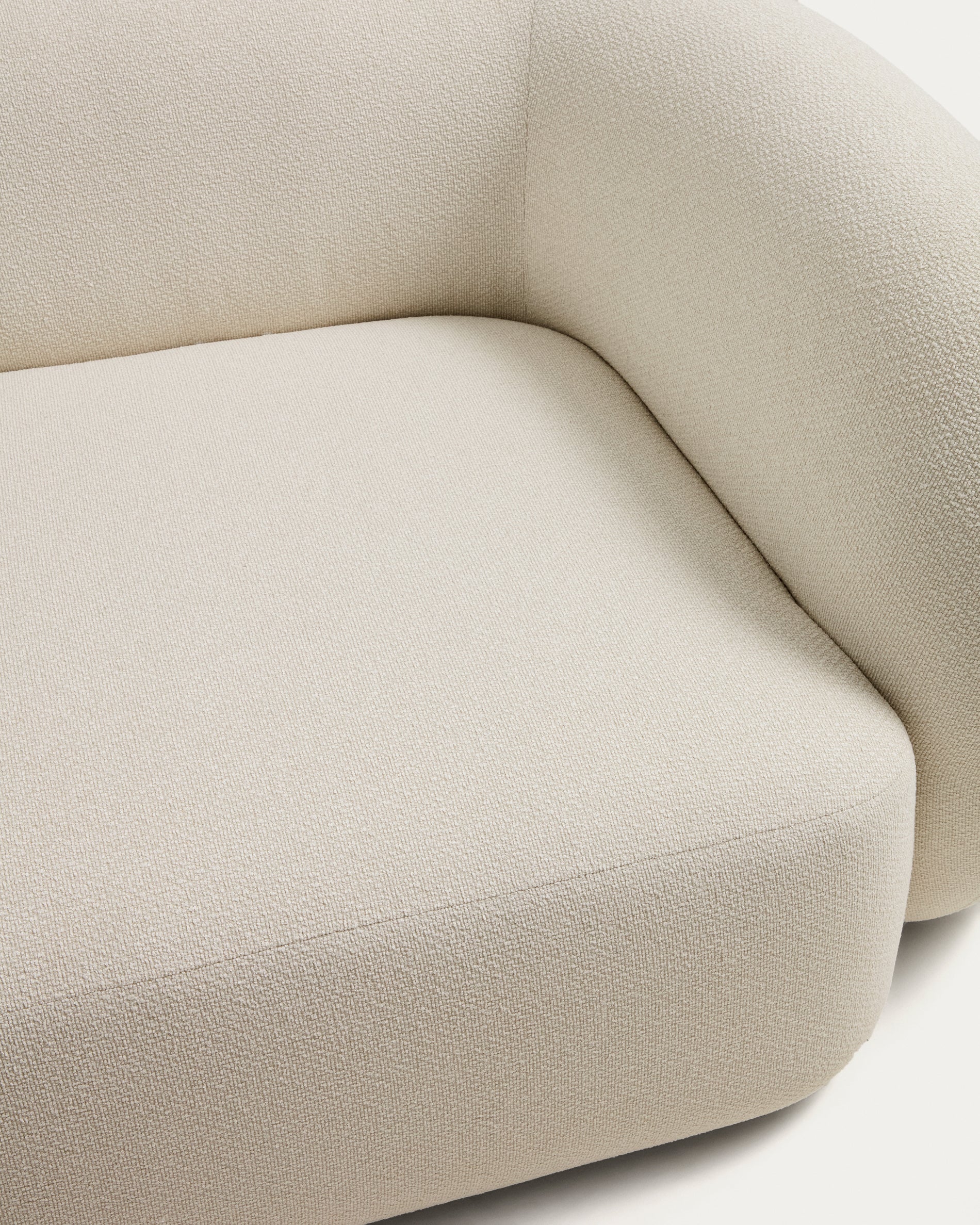 Martina ecru chenille 3-seater sofa 246 cm FSC Mix Credit - Detail