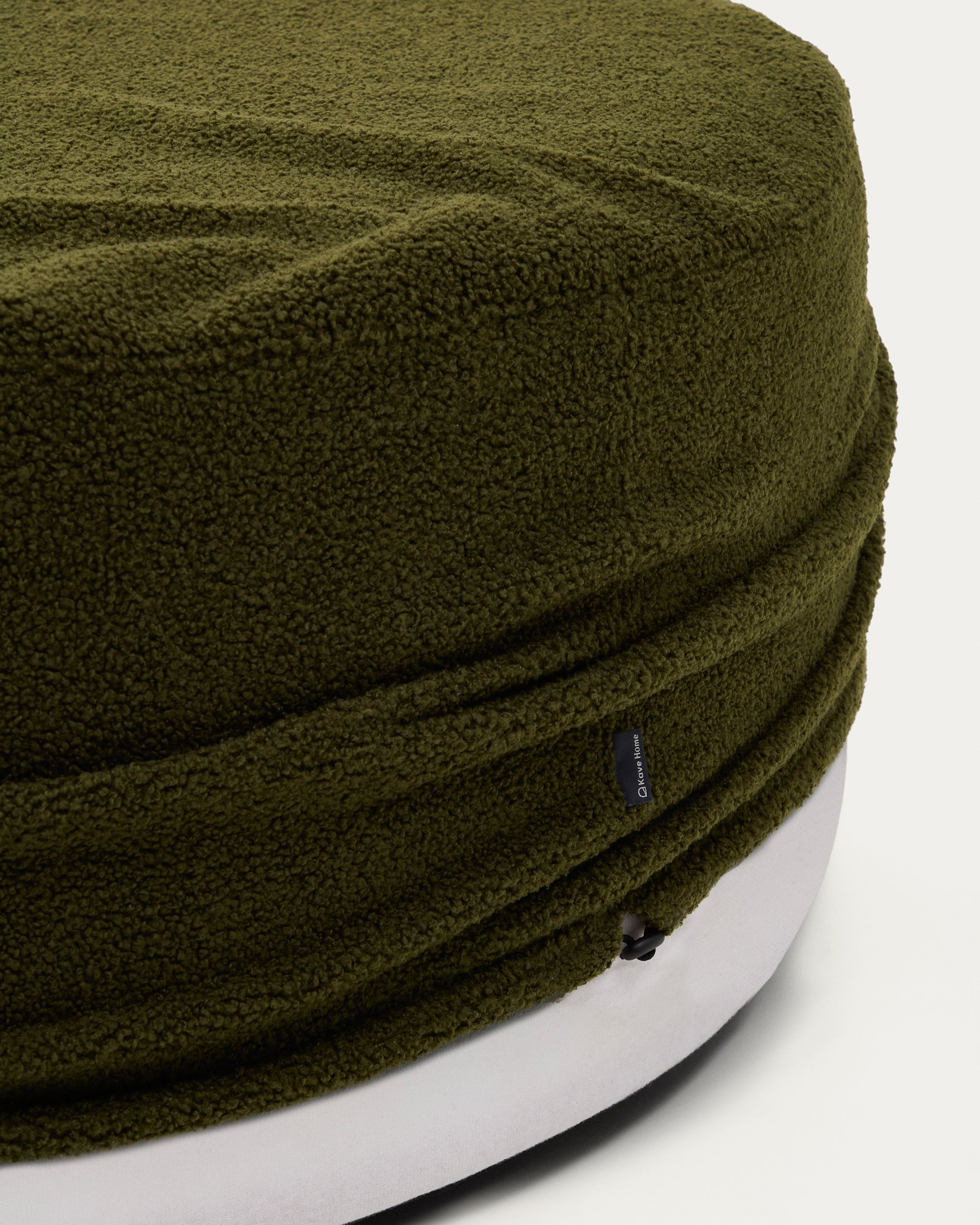 Kaeli footrest with removable cover in green bouclé Ø 120 cm - Detail