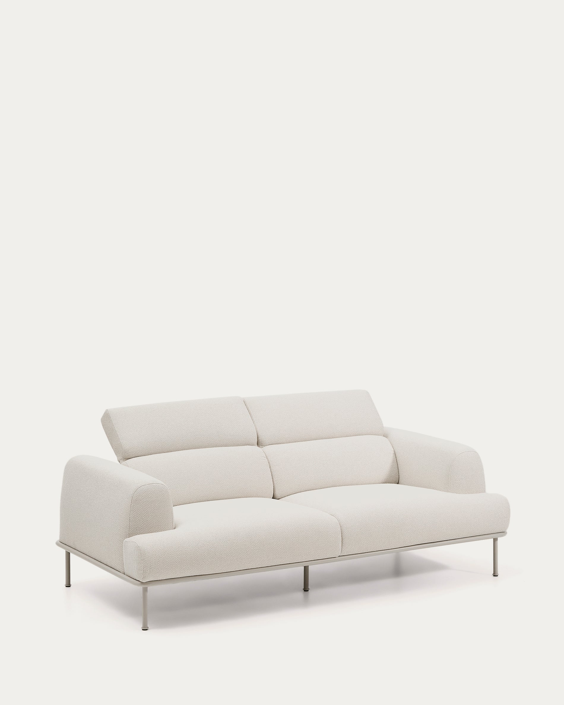 Aurum 3-seater sofa in ecru chenille with reclining headrest and matte beige metal base 234cm FSC Mix Credit - Product View