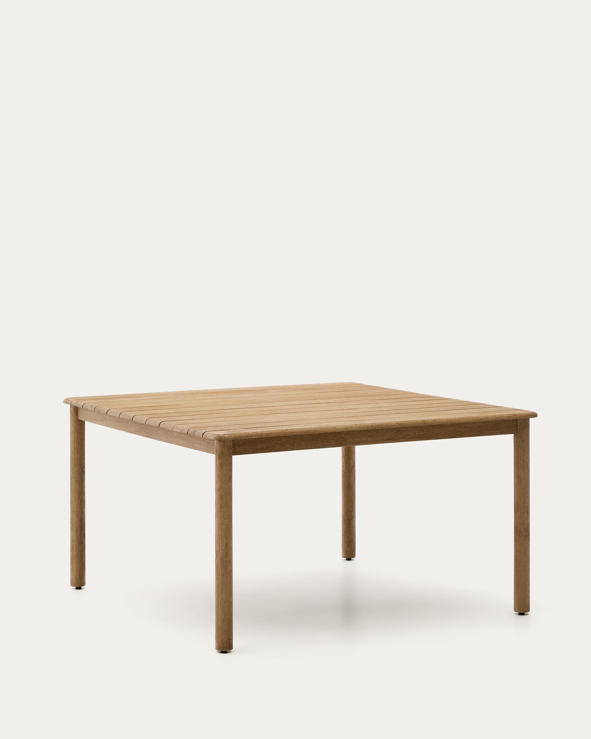 Sori table in FSC 100% solid acacia wood 135 x 135cm - Product View