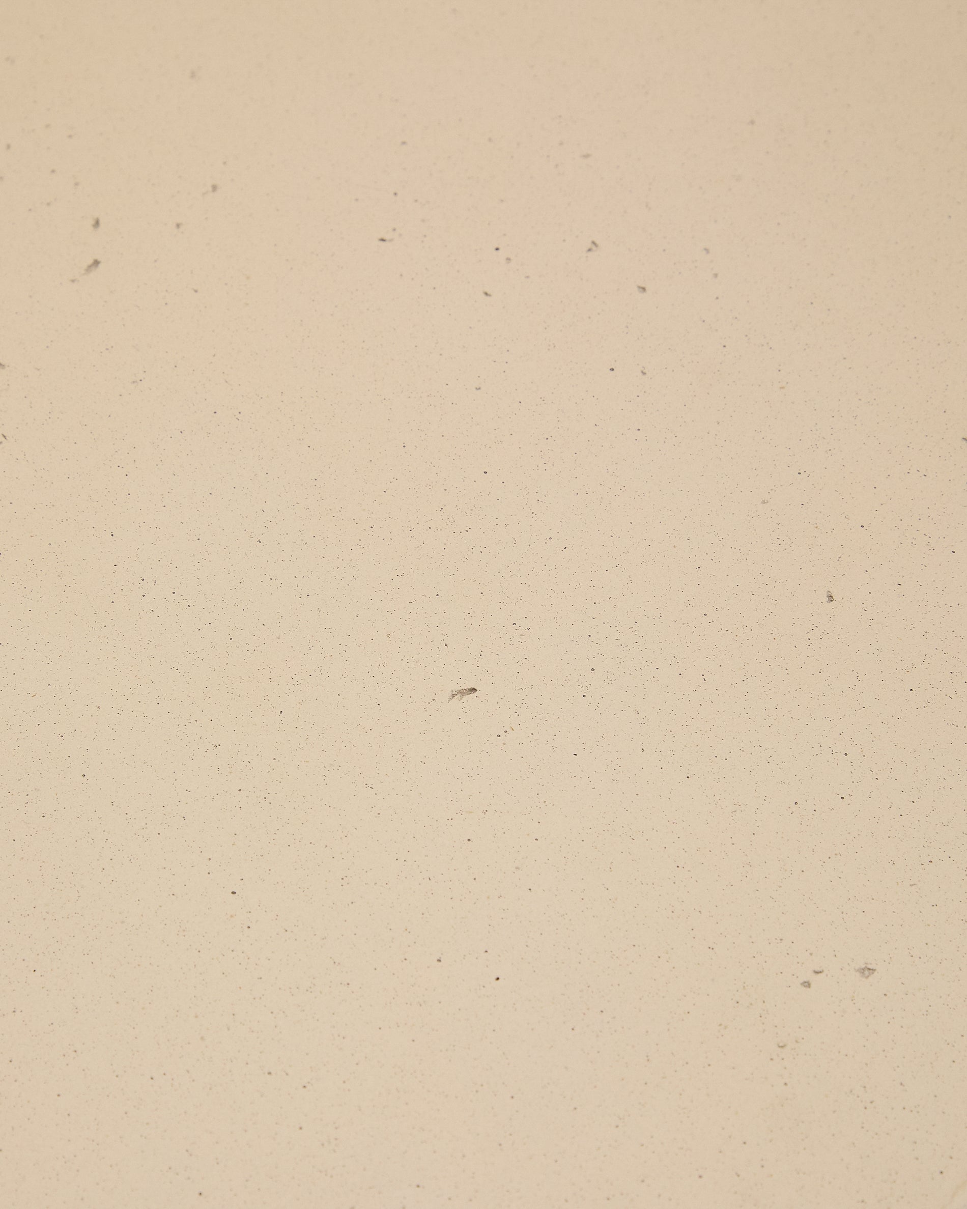 Aiguablava beige cement round table Ø90cm - Detail