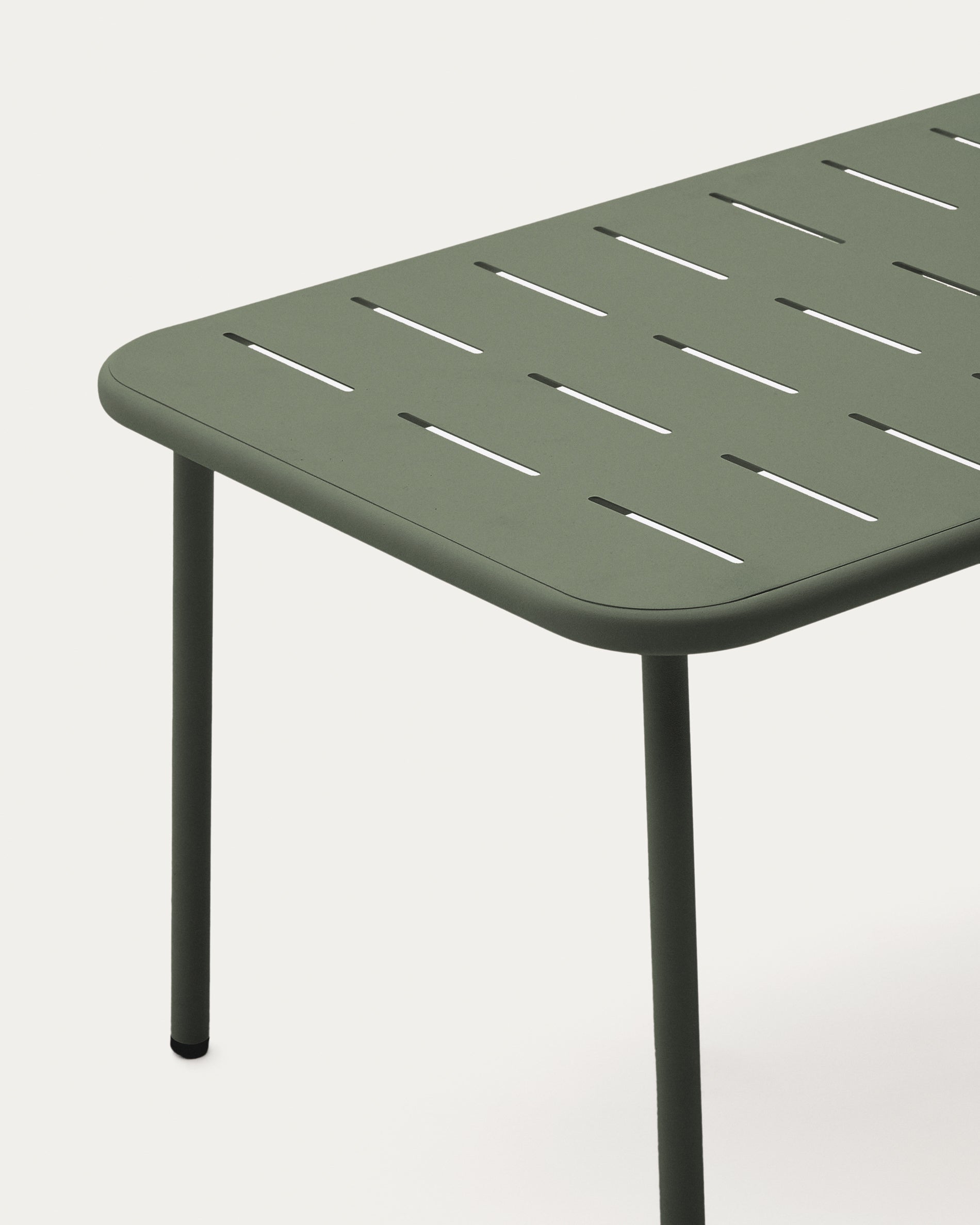 Zivia outdoor coffee table in green galvanised steel 90 x 50cm - Detail