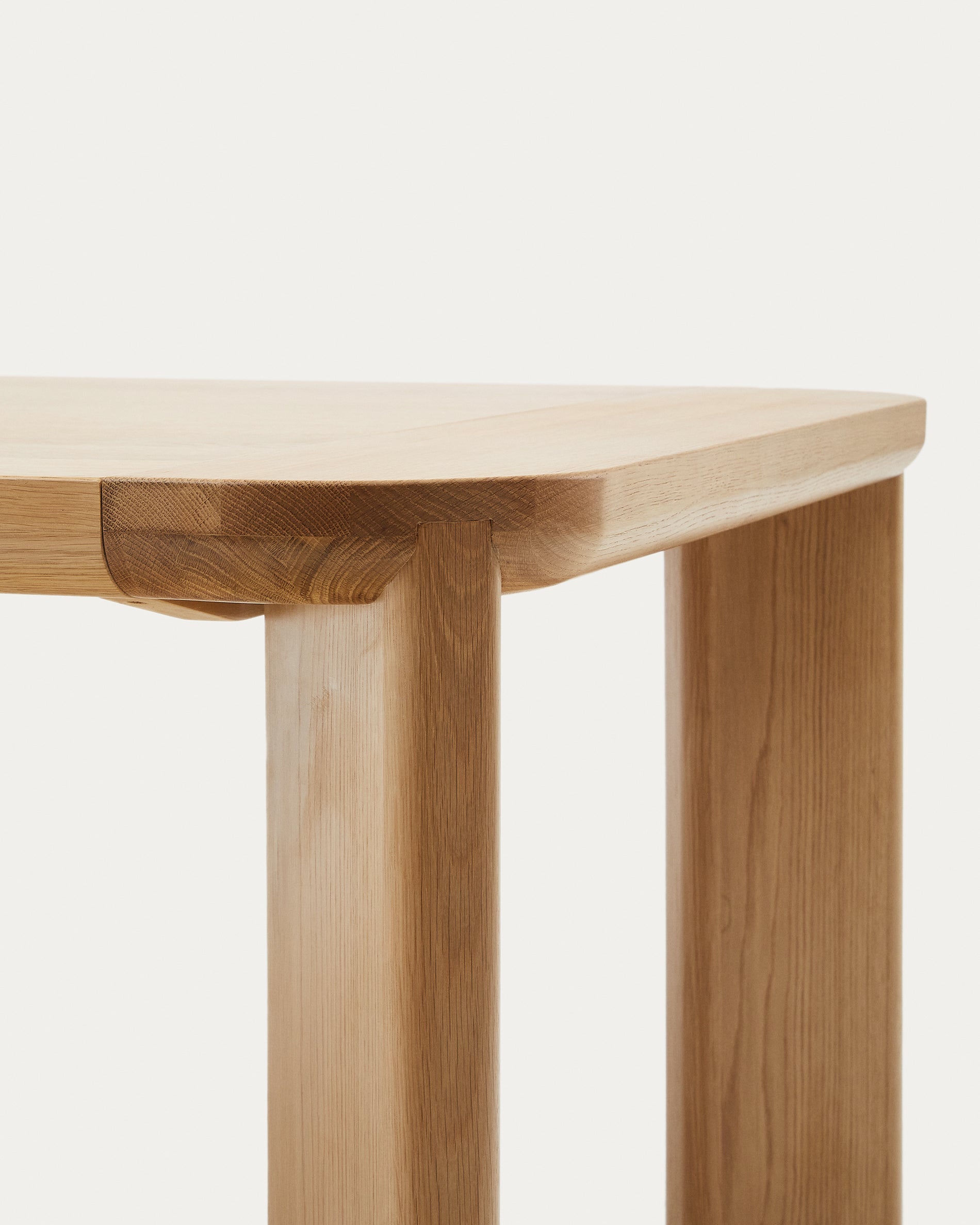 Jondal extendable table made of solid wood and oak veneer, 240 (320) cm x 100 cm FSC 100% - Detail