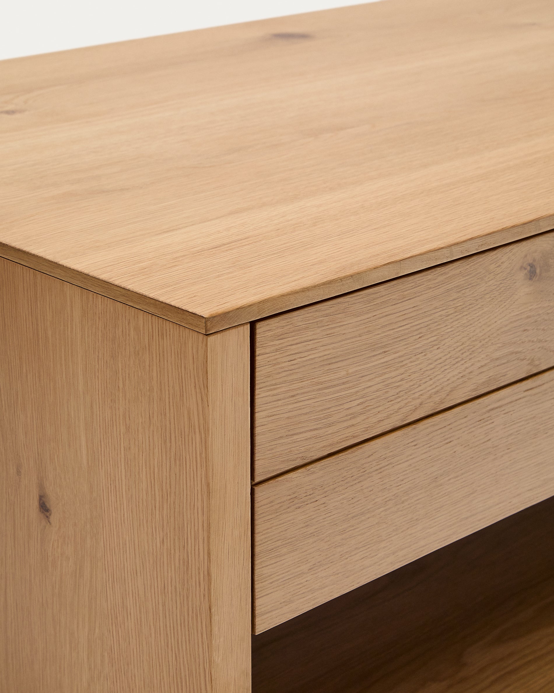 Alguema coffee table 2 drawers in oak veneer with natural finish 140 x 60 cm - Detail