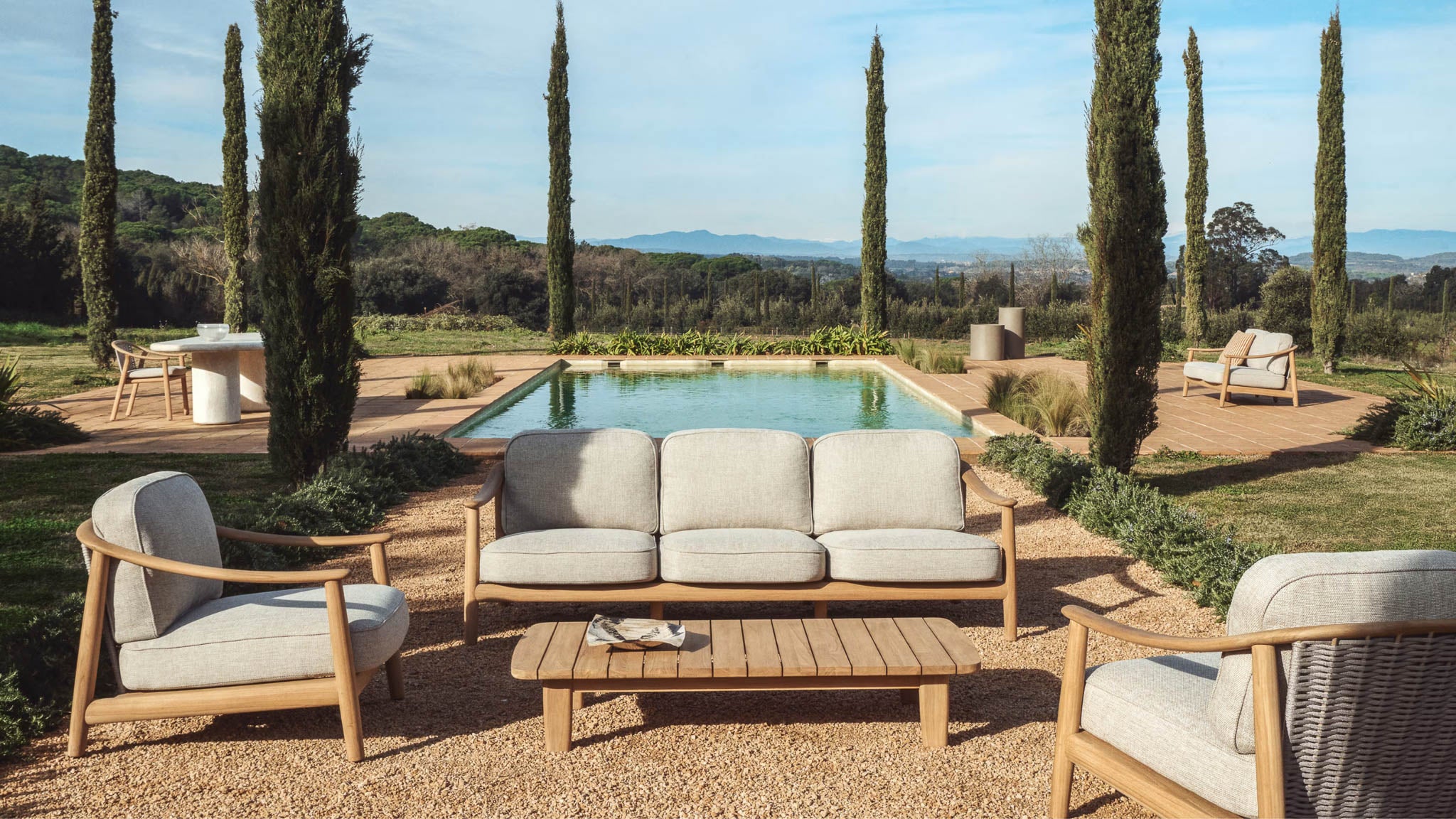 outdoor collection urban home