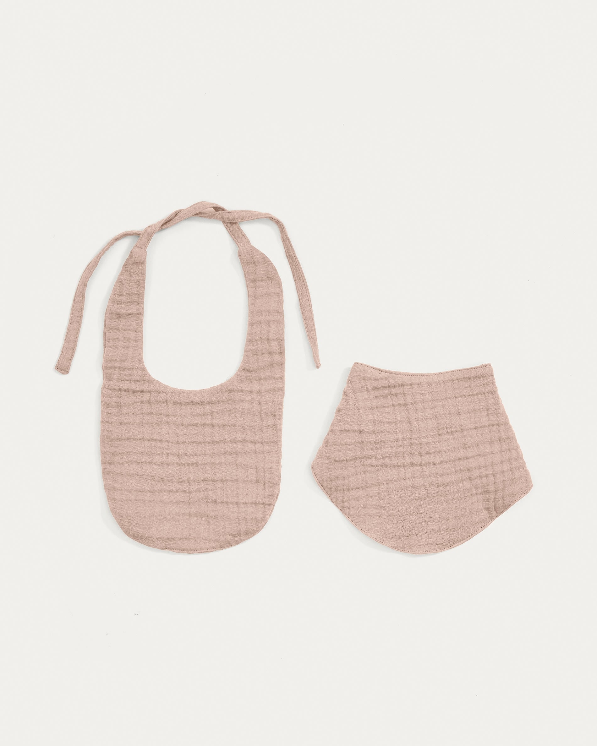 Prune pink bib and bandana set, made of 100% organic cotton