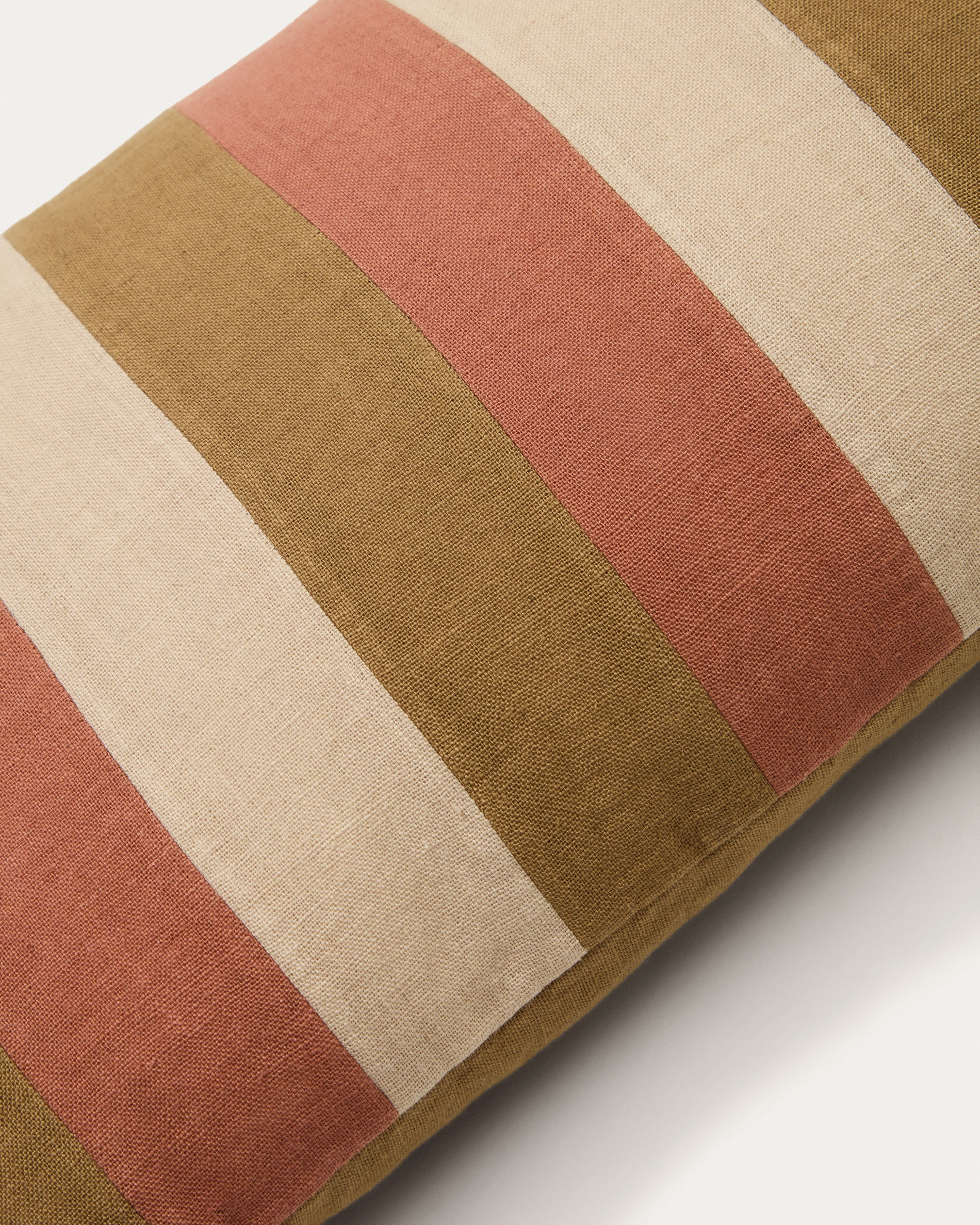 Nivran multicoloured striped 100% linen cushion cover 30 x 50cm - Detail