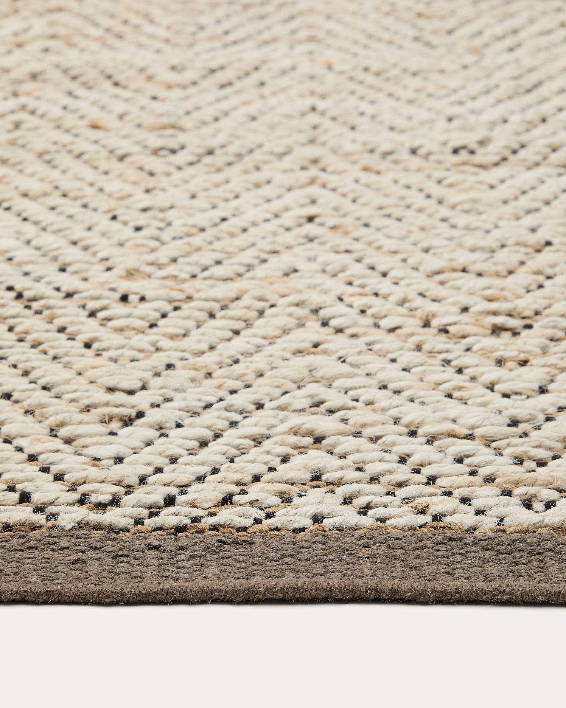 Runner rug Arpe beige jute jacquard 70 x 140 cm - Detail