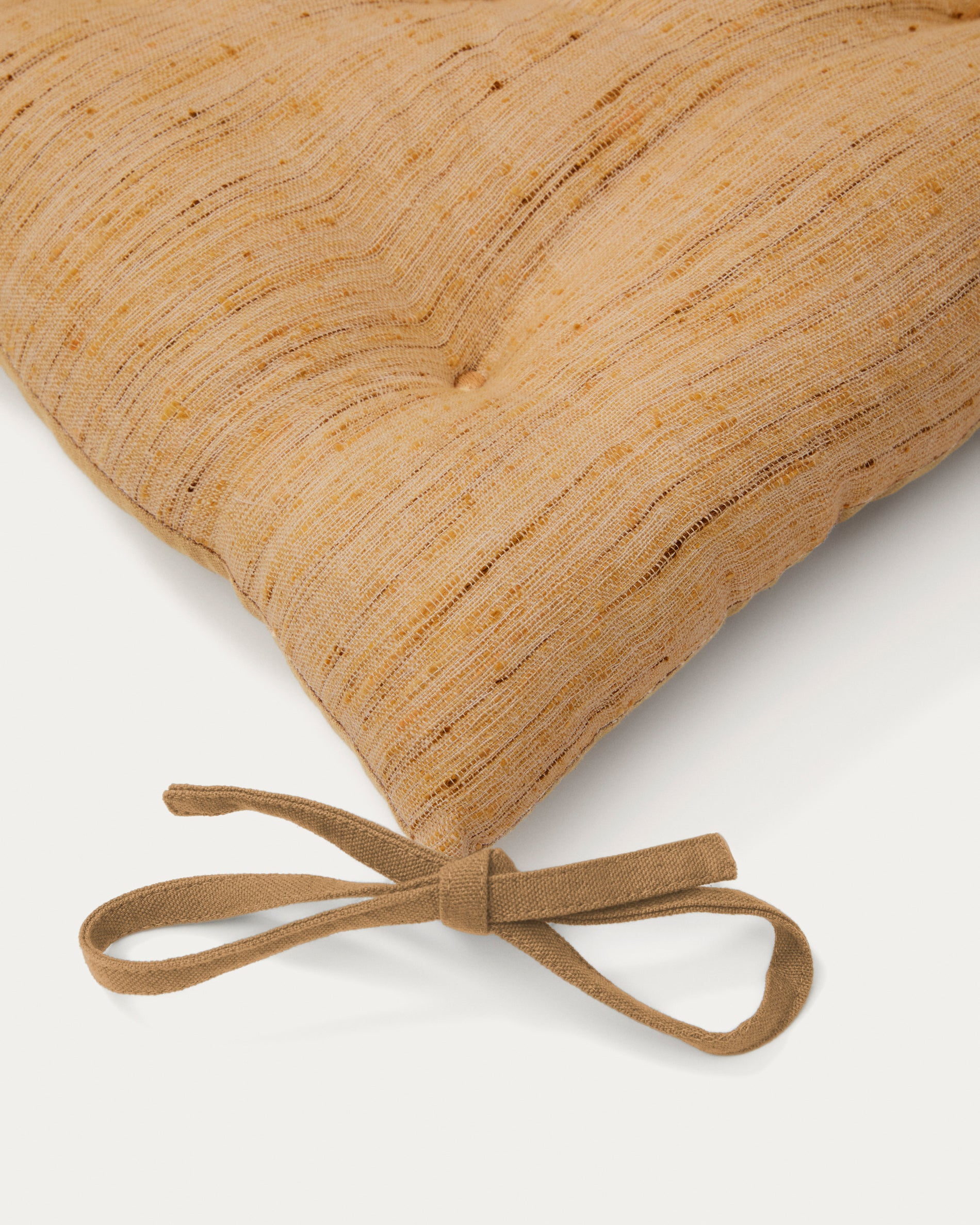 Aren mustár színű székpárna 45 x 45cm