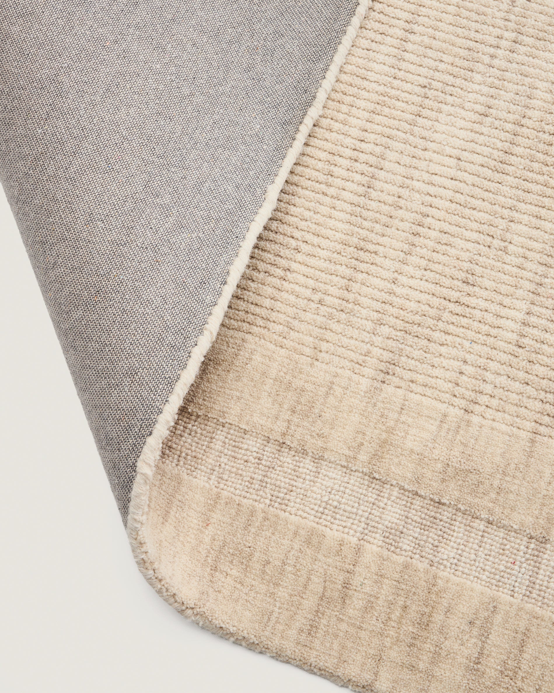 Dalena beige striped jacquard wool rug 300 x 200cm - Detail