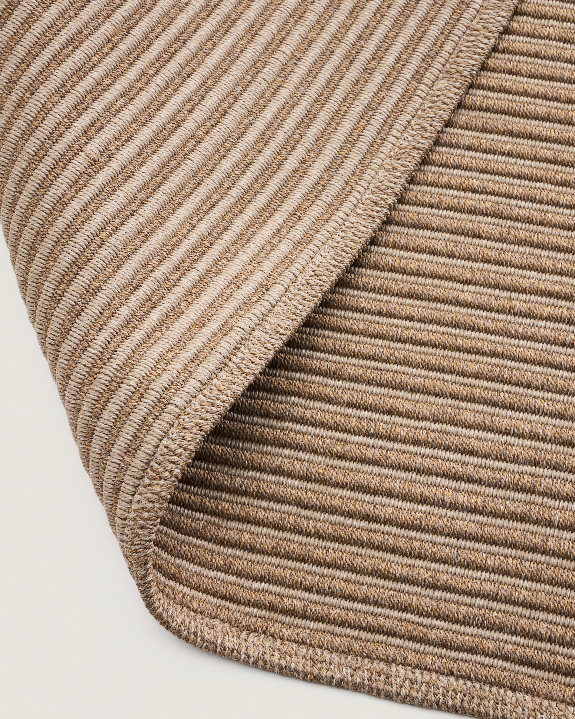Rug Ardelia in synthetic fibers beige 160 x 230 cm - Detail