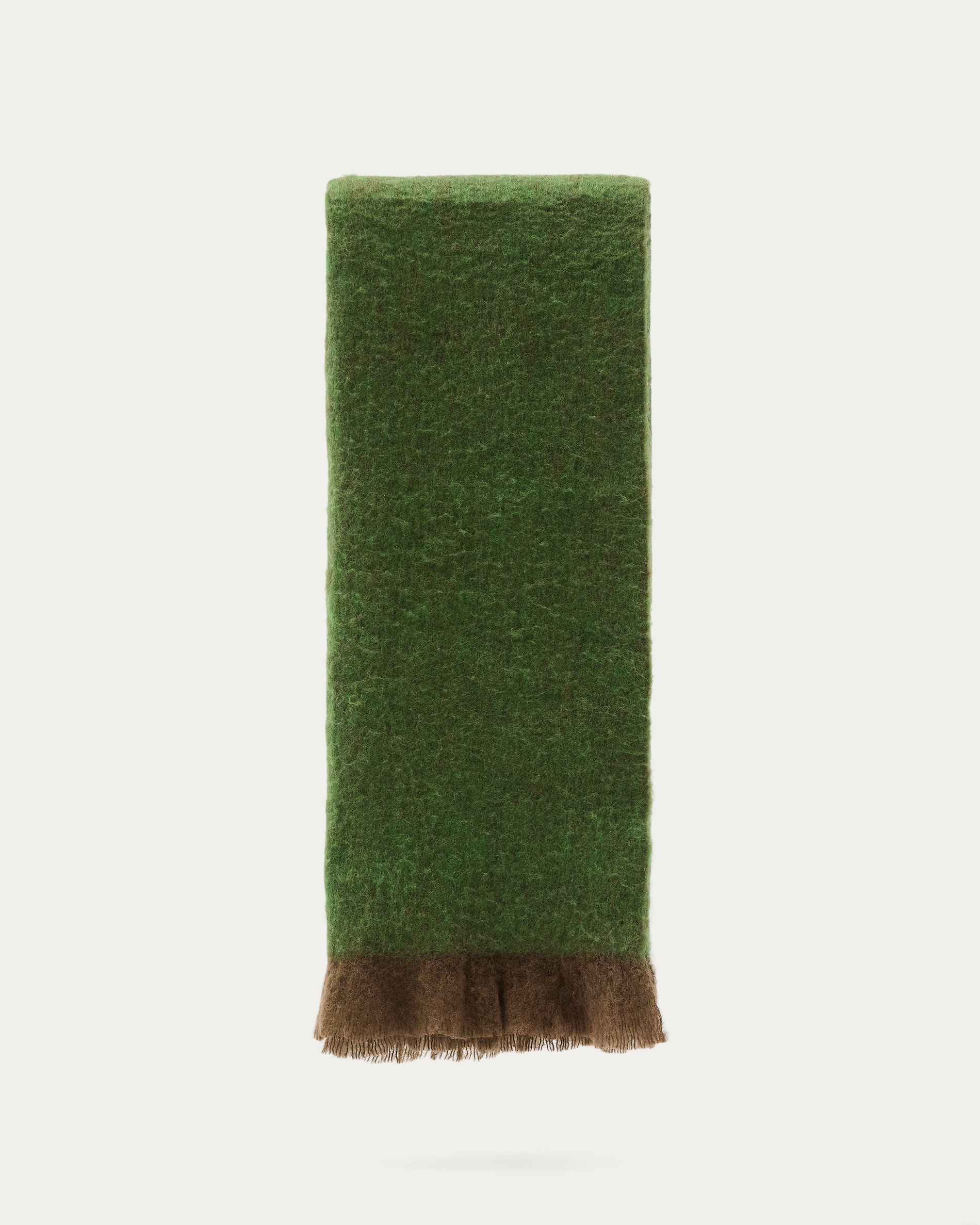 Odelna wool and acrylic throw with ruffles in green 130 x 170 cm - Product View