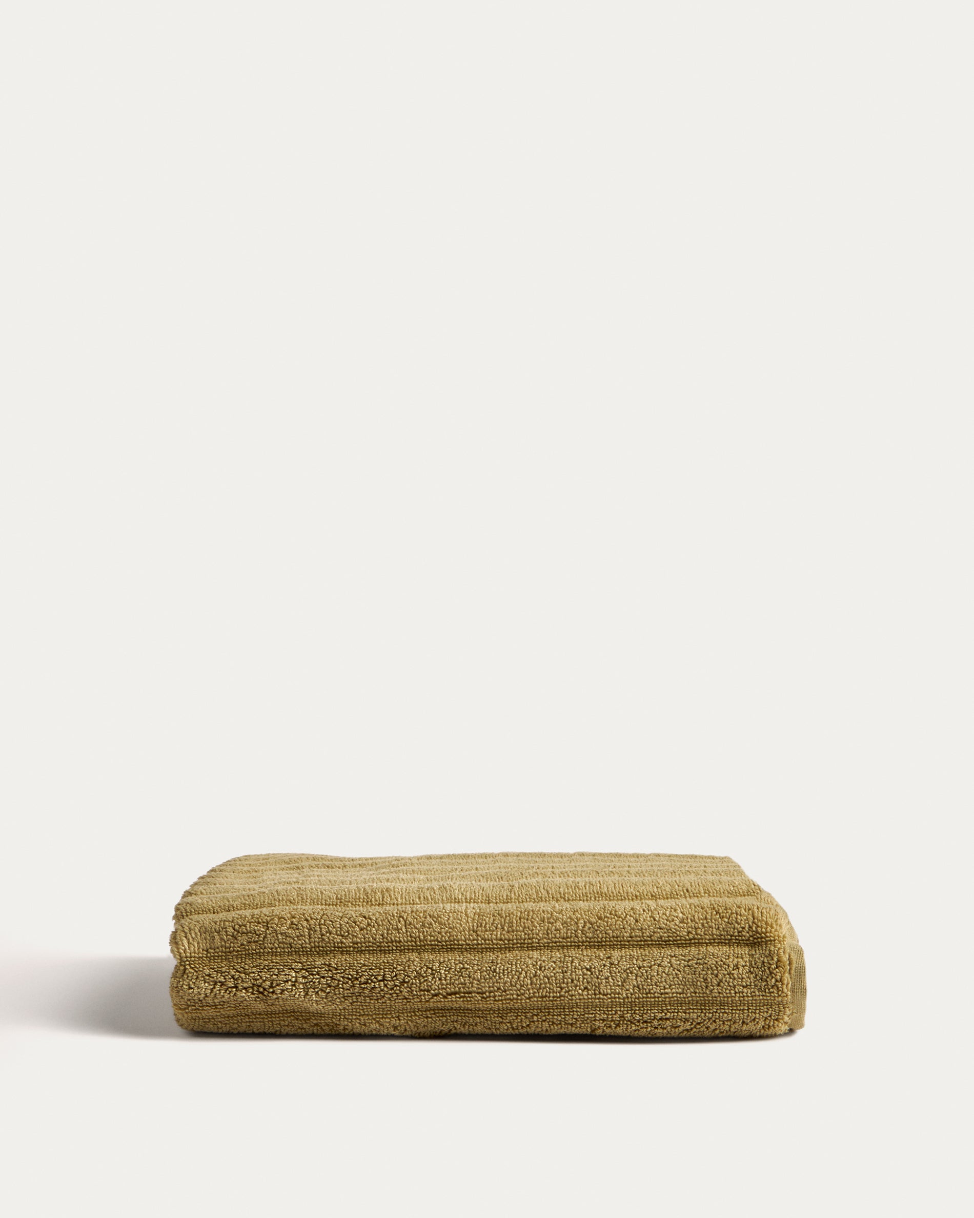 Navira 100% cotton light green hand towel 50 x 90cm - Product View