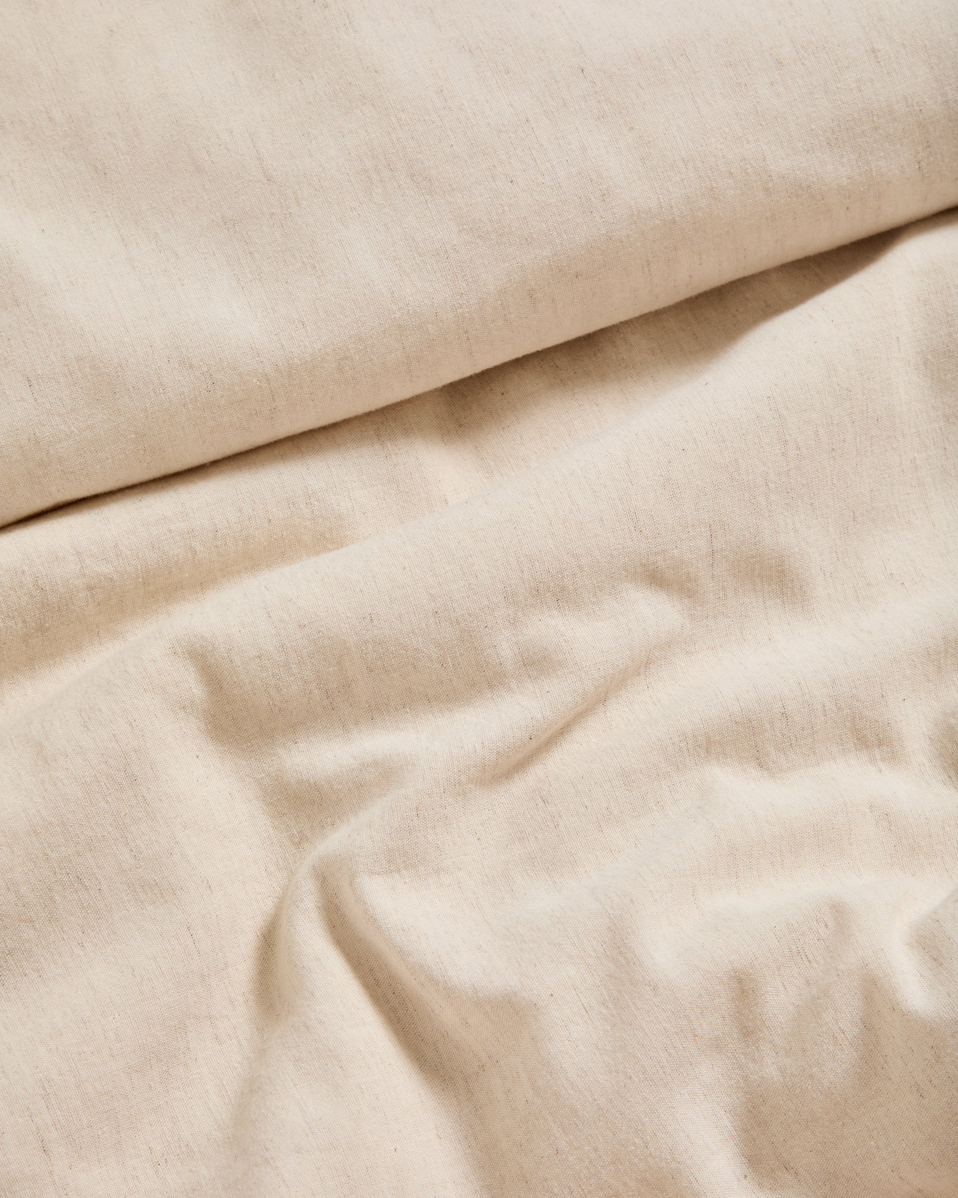 Virelda duvet cover and pillowcase set in beige cotton and linen with embroidered detail for 90cm bed - Detail