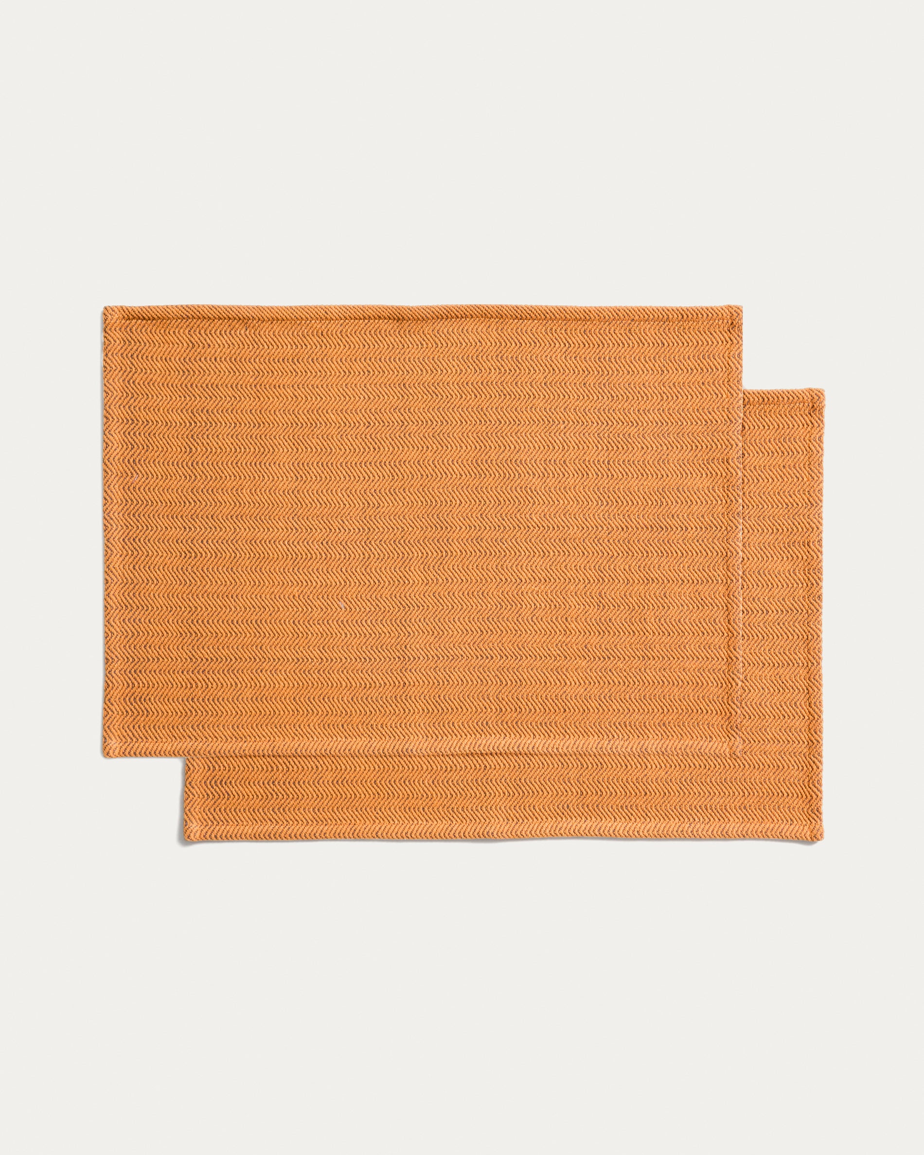 X01677FN13_1V01