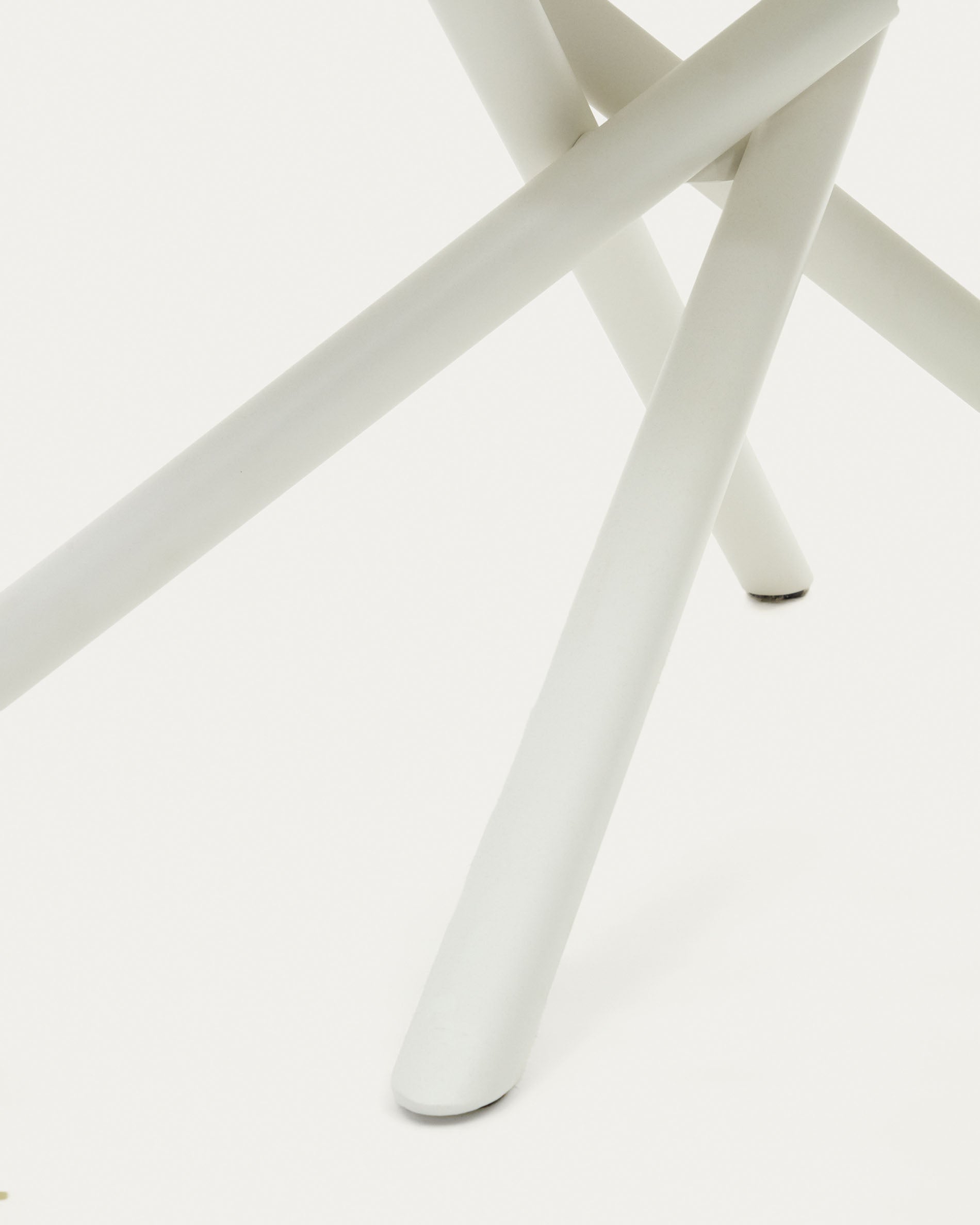 Yodalia extendable round table in glass and MDF with steel legs in white, 130 (190) x 100 cm - Detail