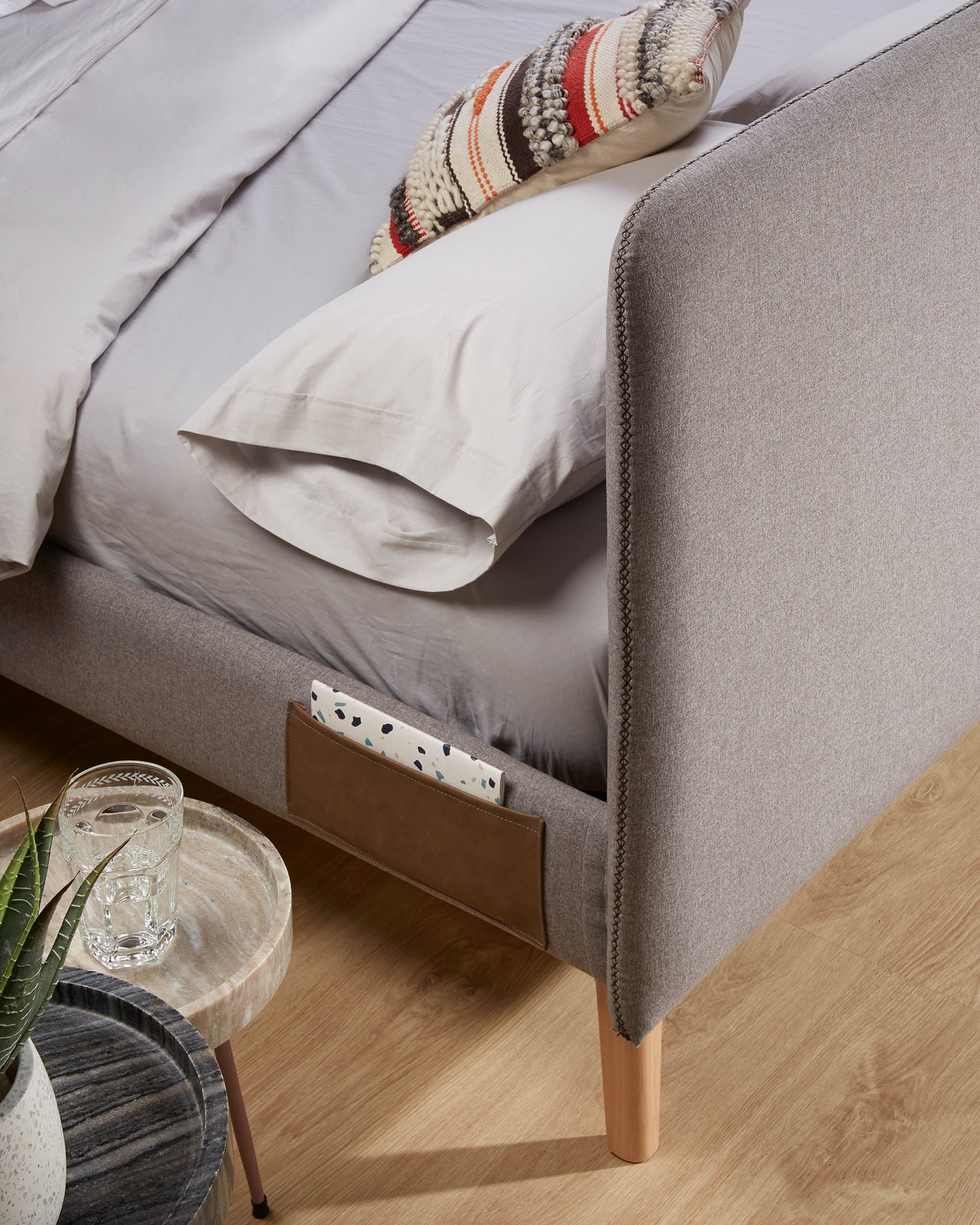 Dyla headboard with removable cover in grey, for 90 cm beds FSC Mix Credit - Lifestyle