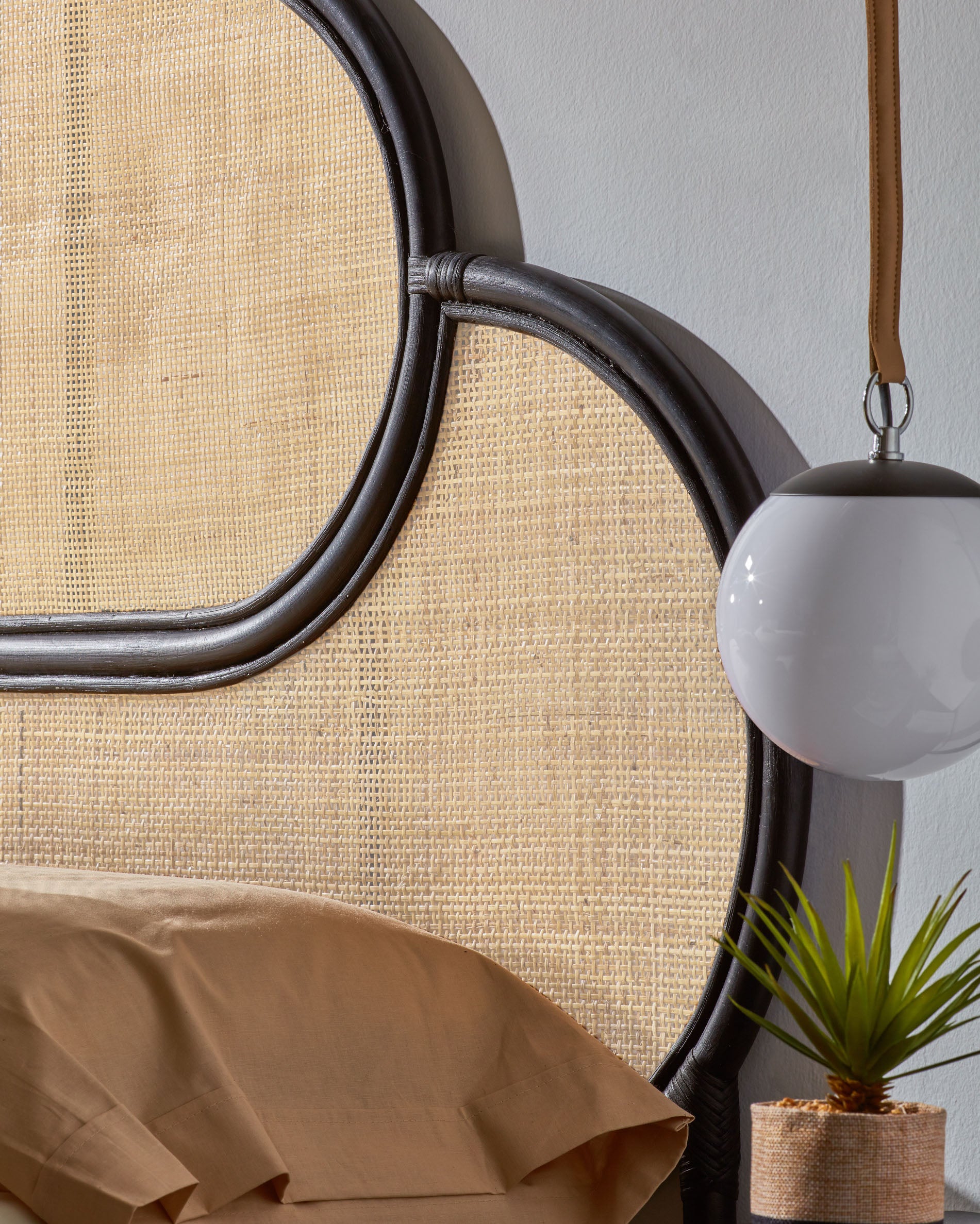 Lalita rattan headboard with a black finish, for 160 cm beds - Lifestyle